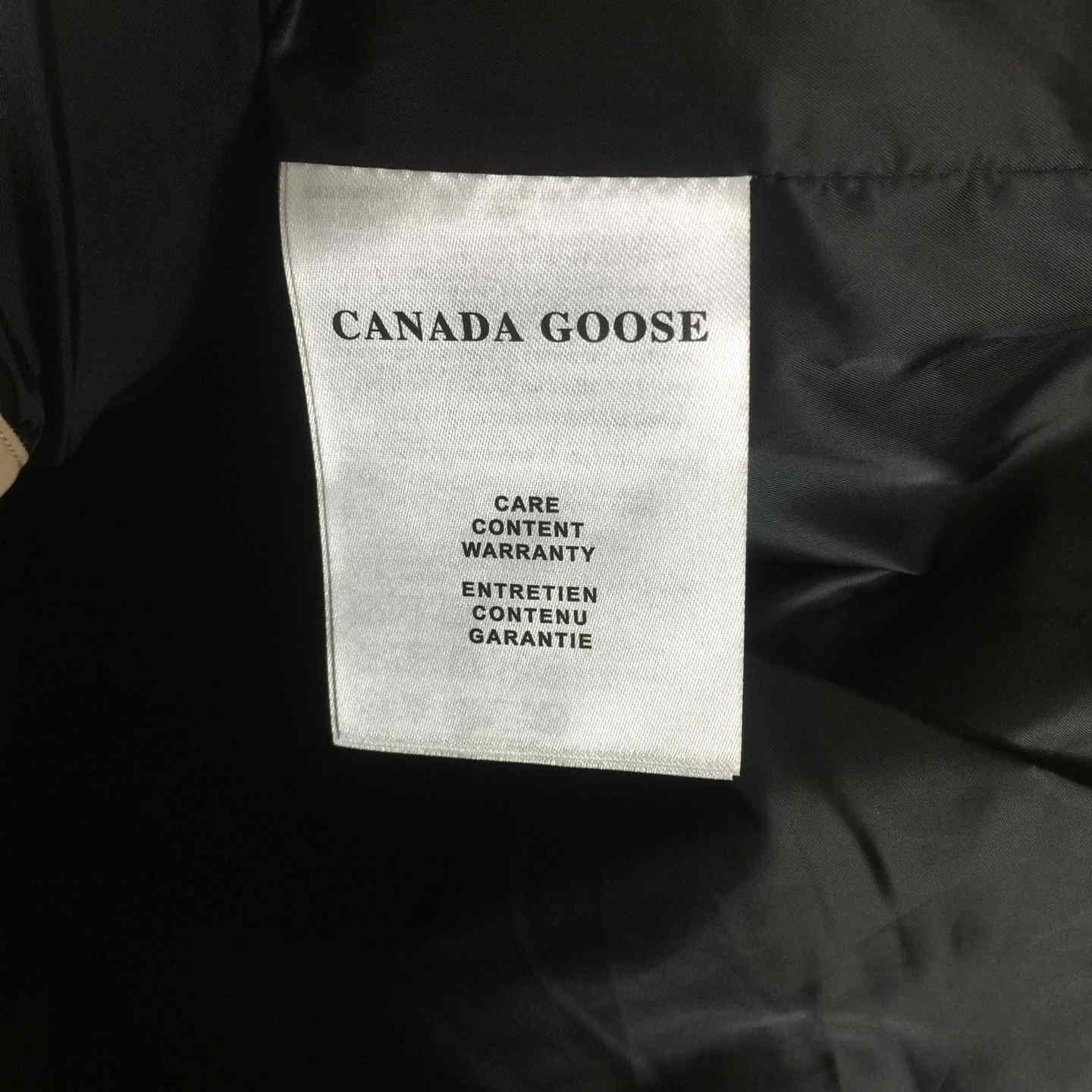 Canada Goose Lawrence Puffer Vest Black Label - DopestKickz