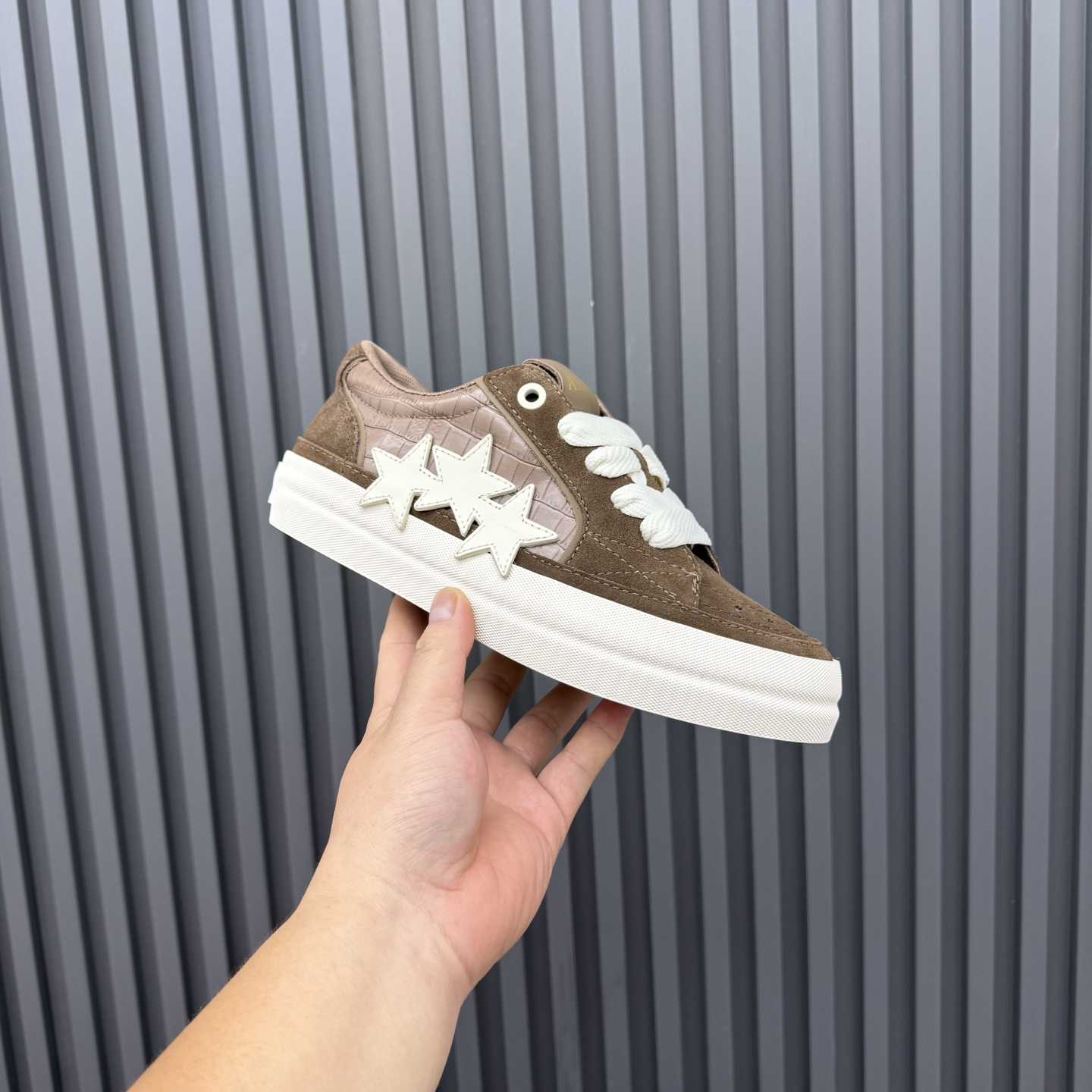 Amiri Star-embellished Suede Trainers - DopestKickz