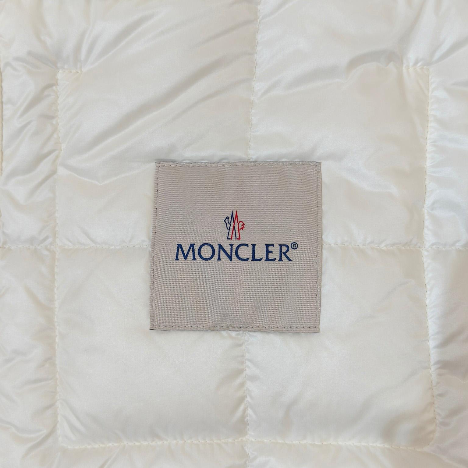 Moncler Jarcieu Braided Trim Short Down Jacket  - DopestKickz