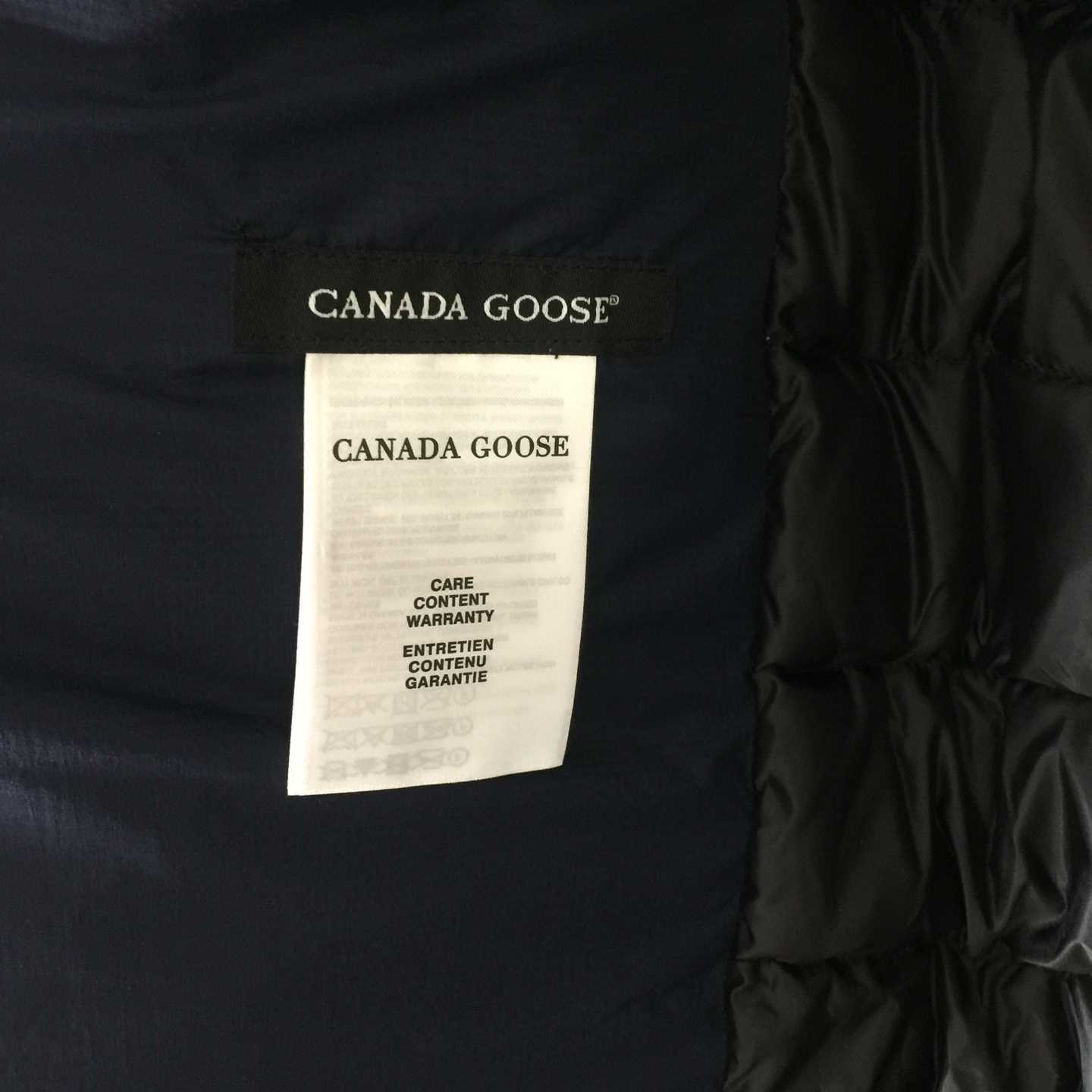 Canada Goose Lodge Jacket - DopestKickz
