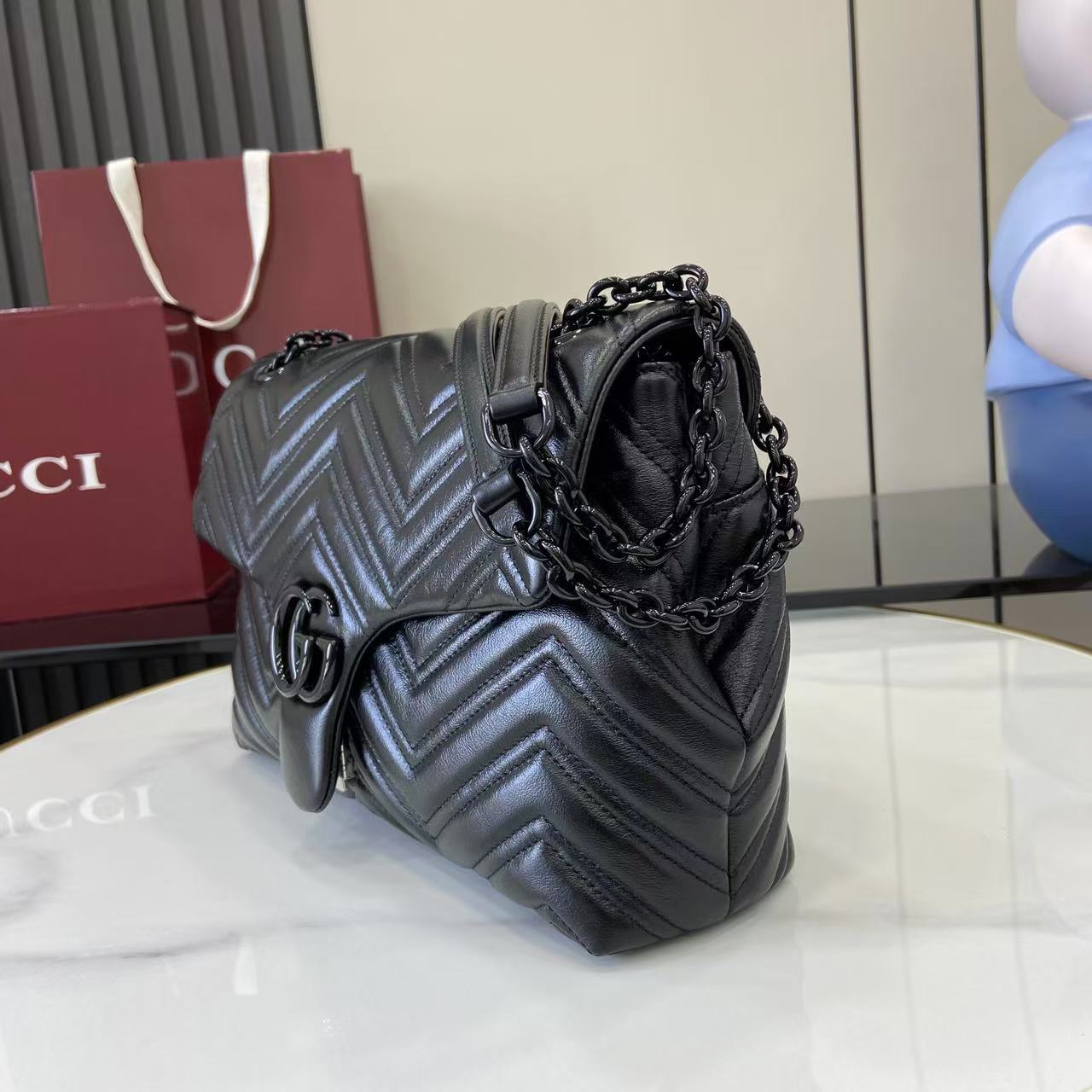 Gucci GG Marmont Medium Shoulder Bag - DopestKickz