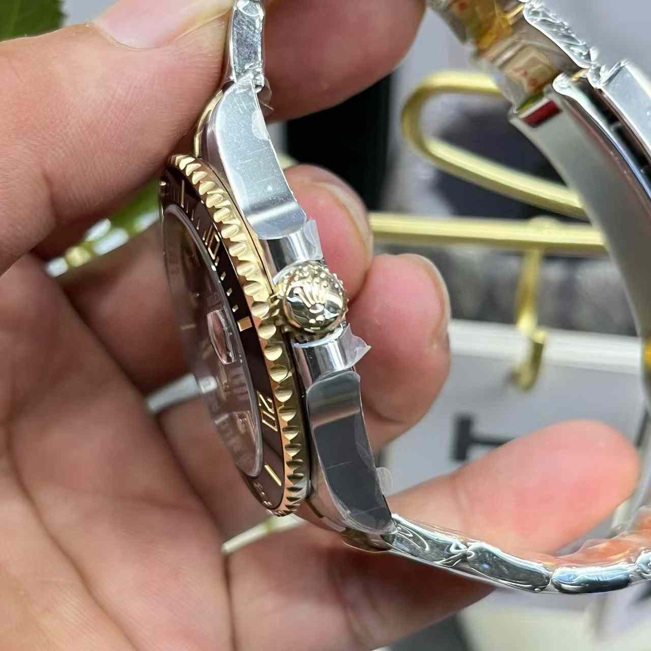 Rolex Oyster Perpetual Date  41mm - DopestKickz