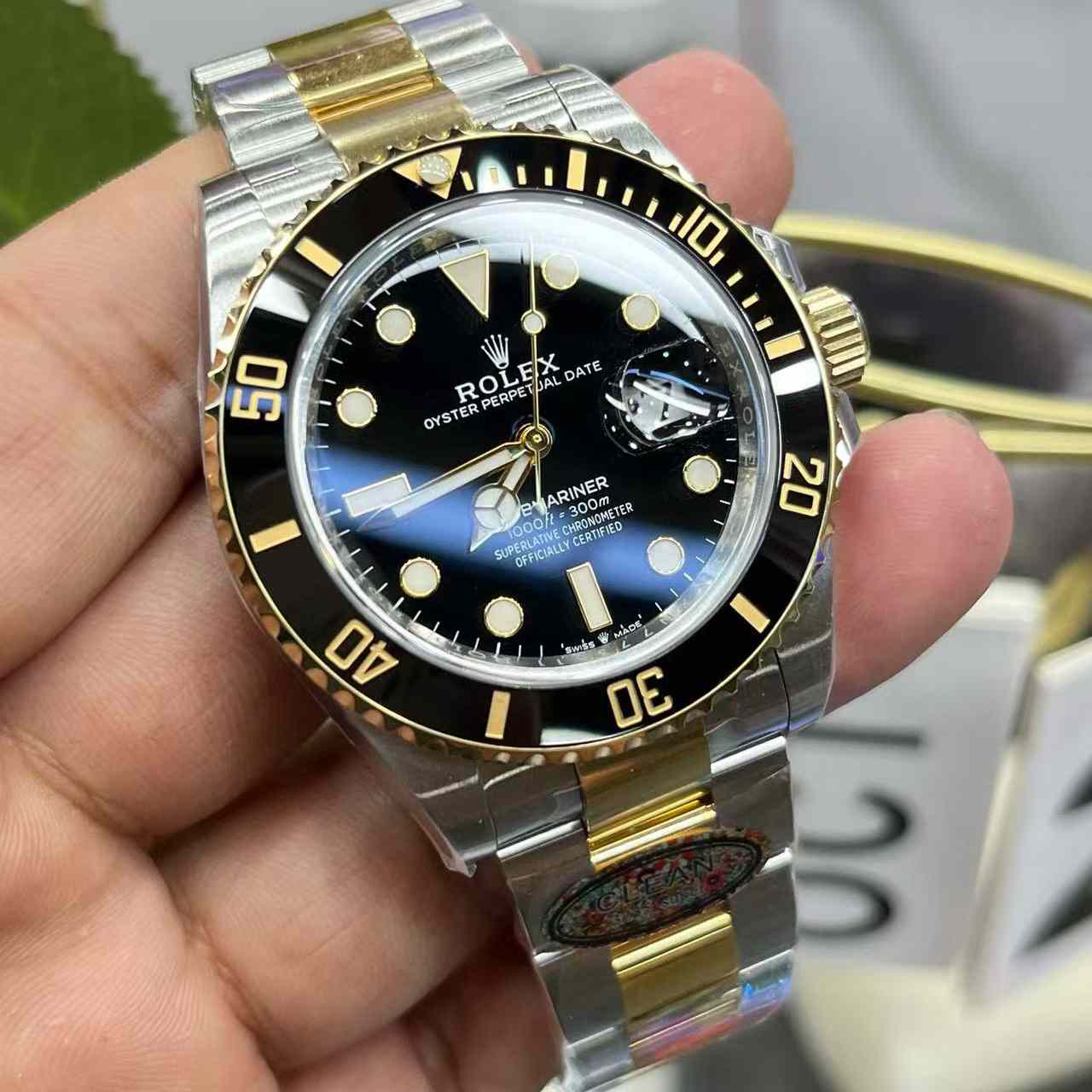 Rolex Oyster Perpetual Date  41mm - DopestKickz