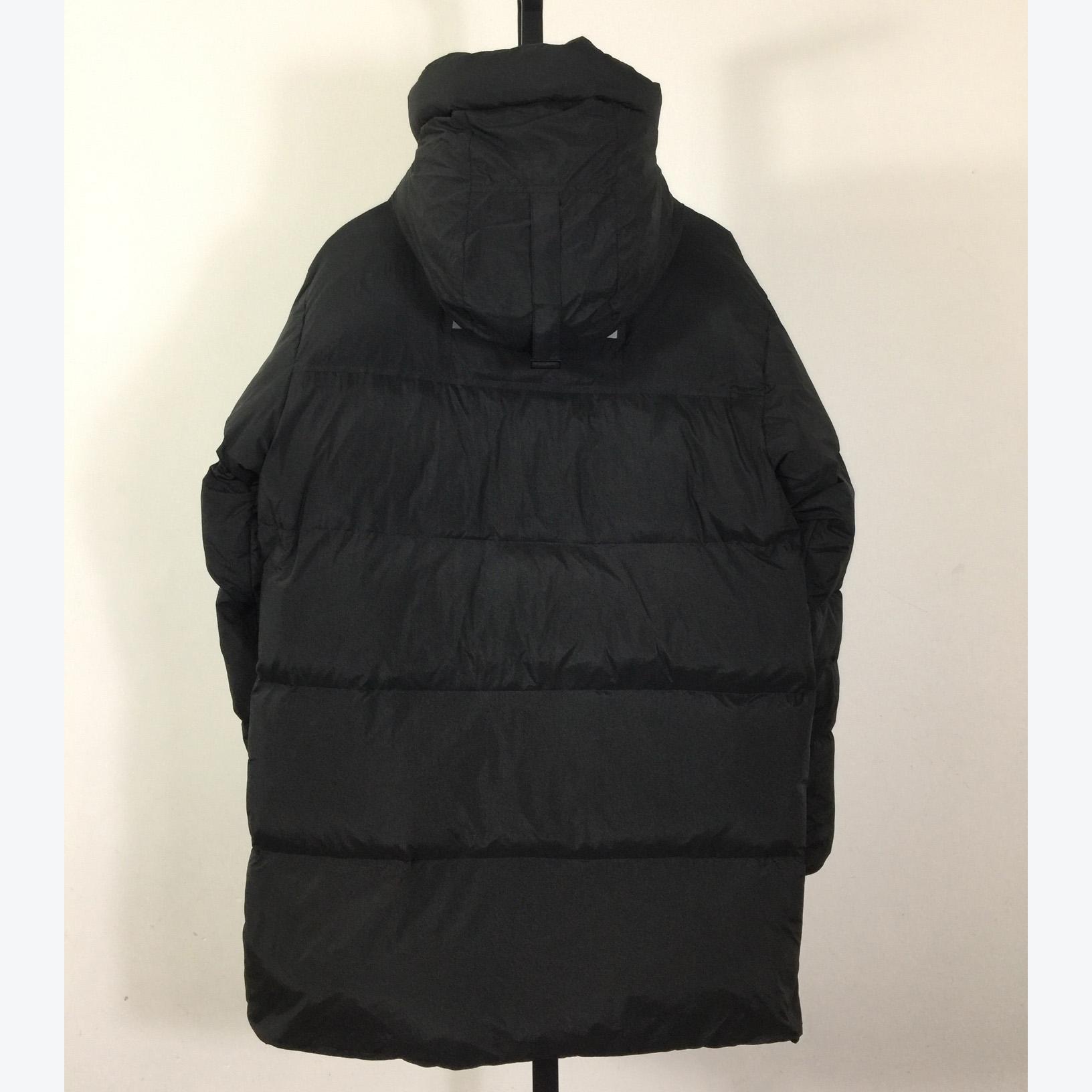 Canada Goose Long Down Jacket - DopestKickz