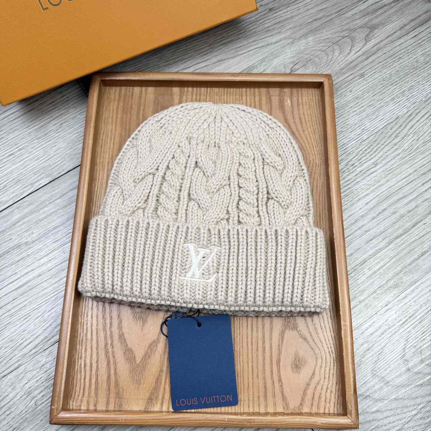 Louis Vuitton Beanie    - DopestKickz