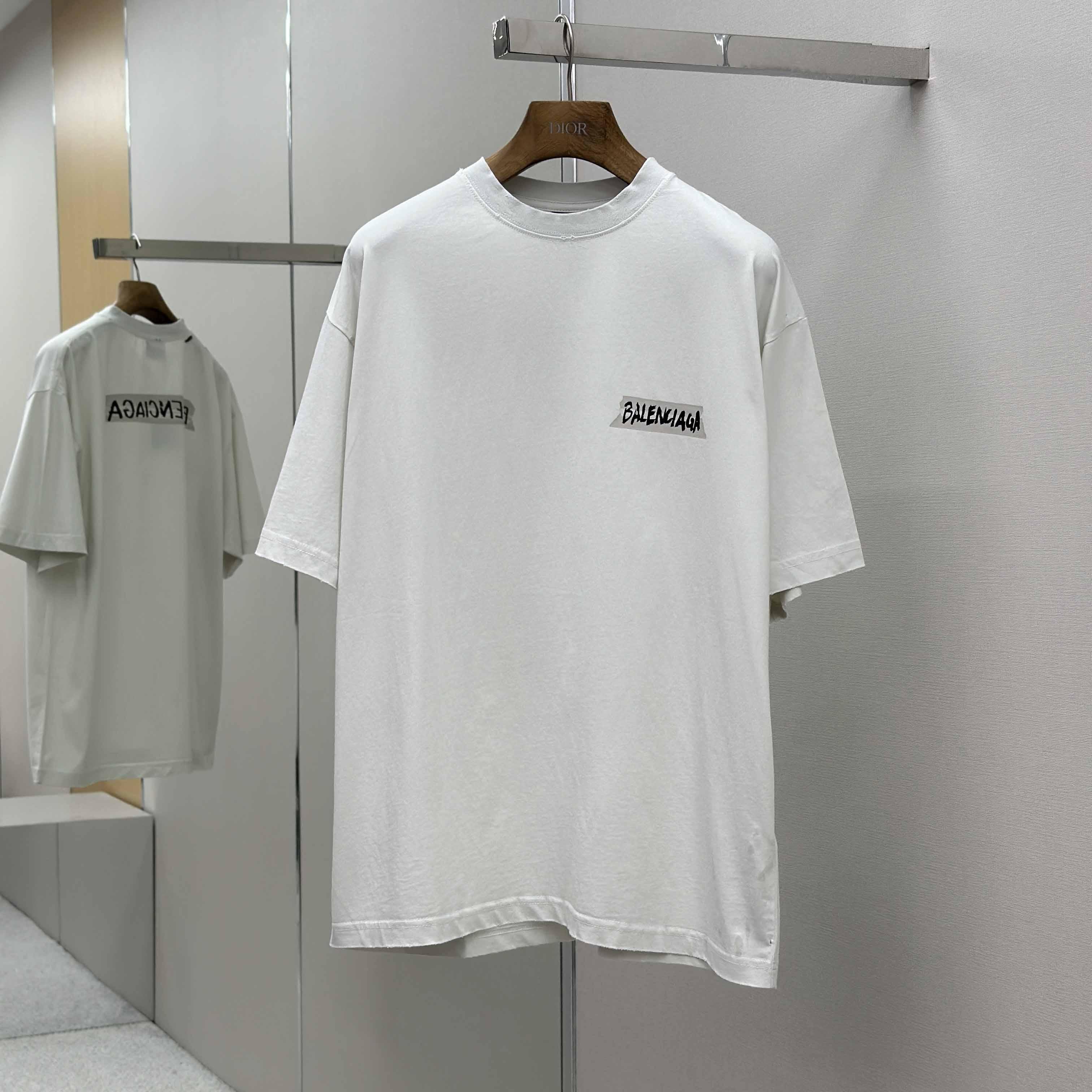 Balenciaga T-Shirt Medium Fit  - DopestKickz