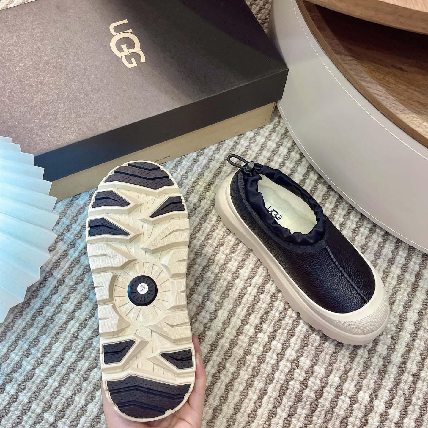 UGG Tasman Weather Hybrid Slippers - DopestKickz