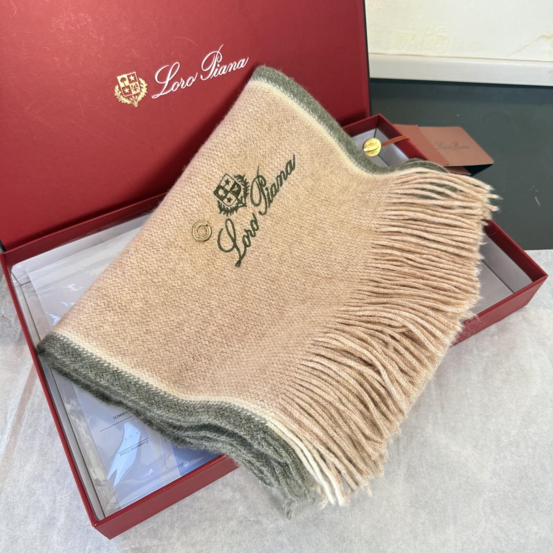 Loro Piana Scarf - DopestKickz