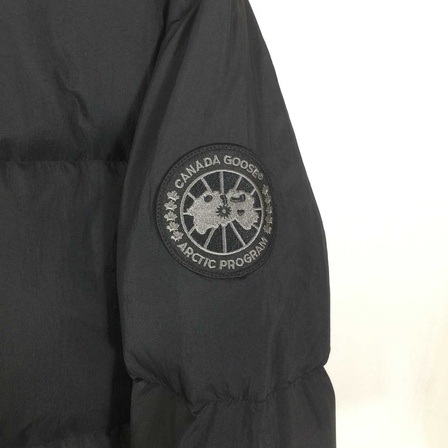 Canada Goose Lawrence Puffer Jacket  Black Label - DopestKickz