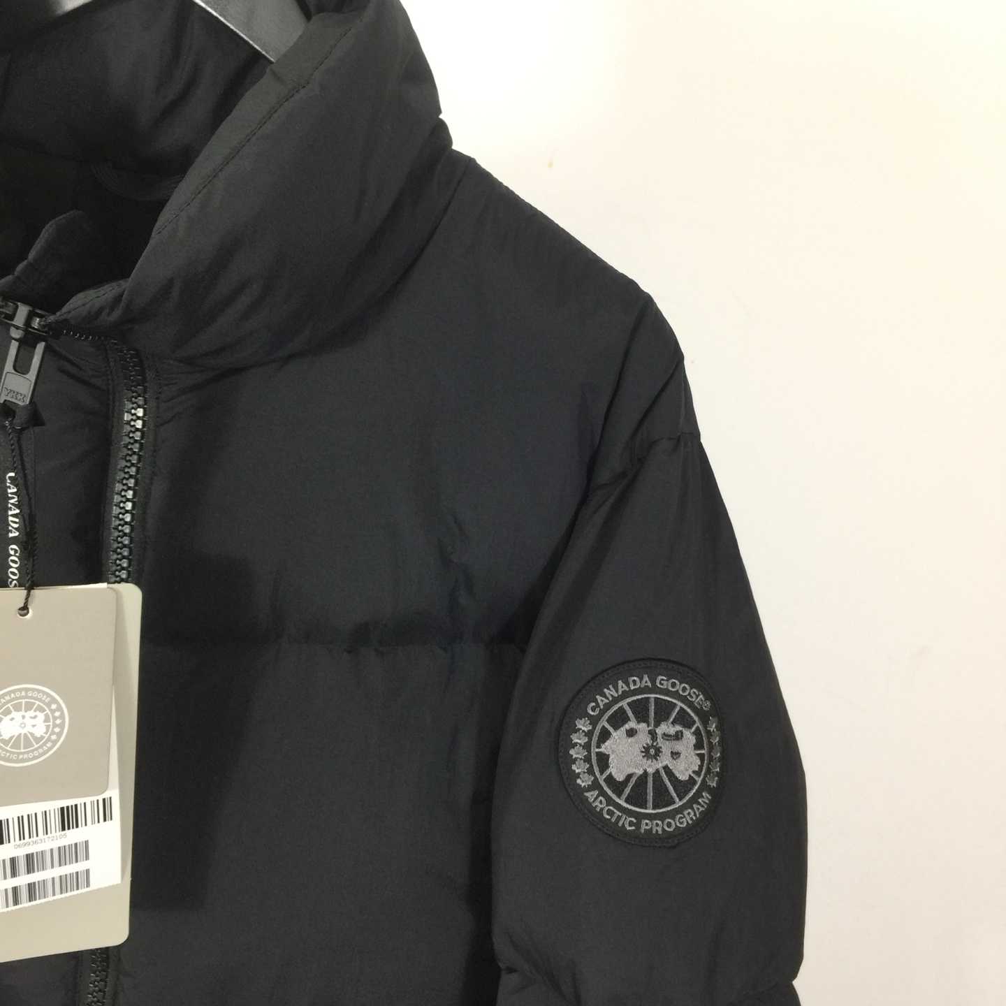 Canada Goose Lawrence Puffer Jacket  Black Label - DopestKickz