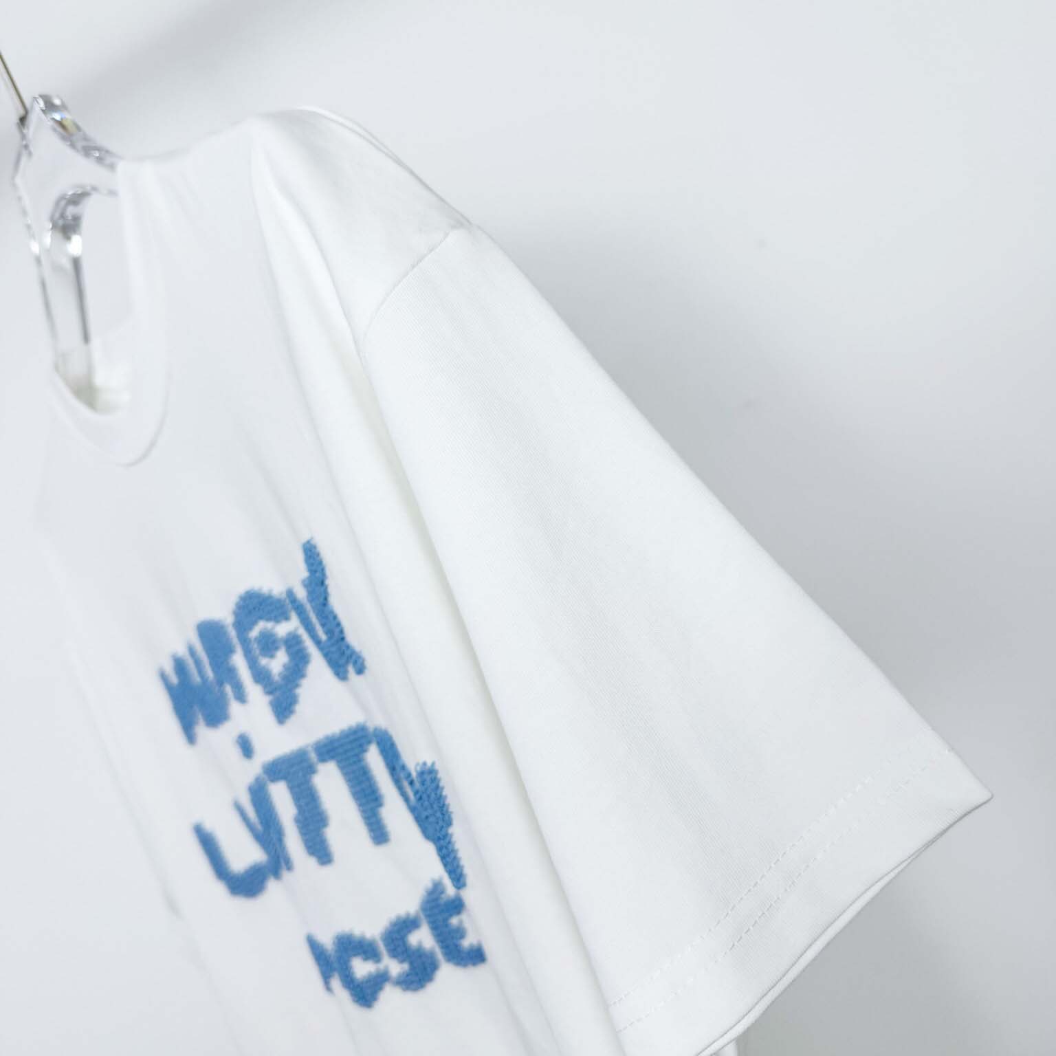 Louis Vuitton Embroidered Signature T-Shirt   1AIKD9 - DopestKickz