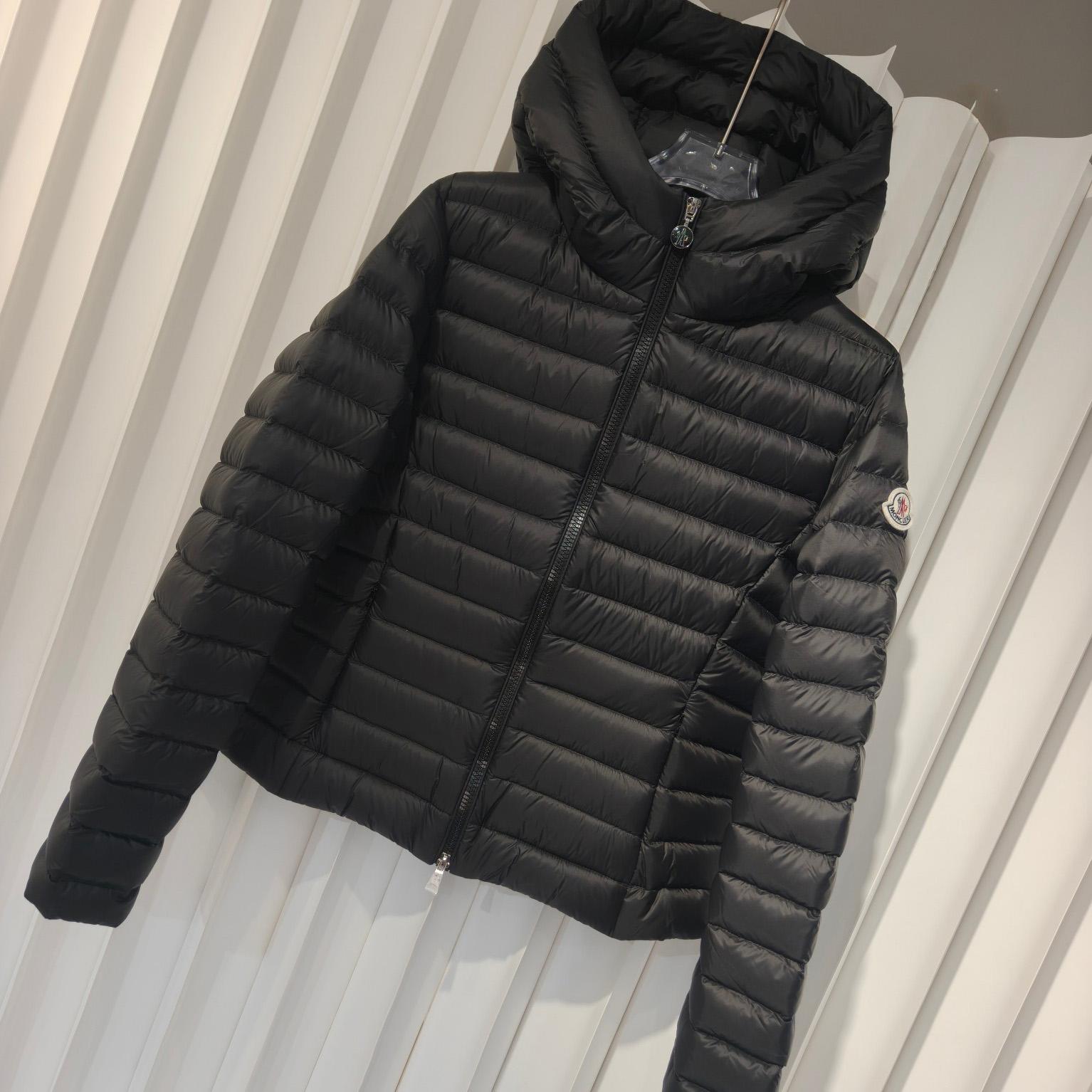 Moncler Ige Hooded Short Down Jacket - DopestKickz