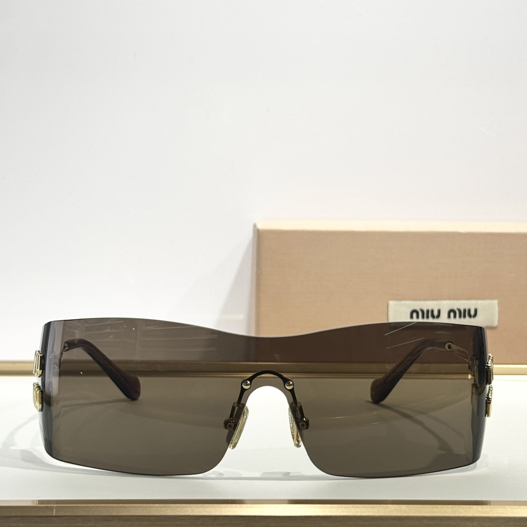 Miu Miu OMU B53S Sunglasses - DopestKickz