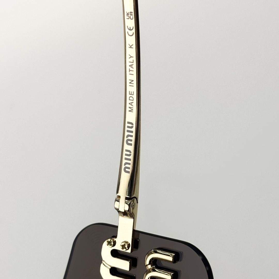 Miu Miu OMU B53S Sunglasses - DopestKickz