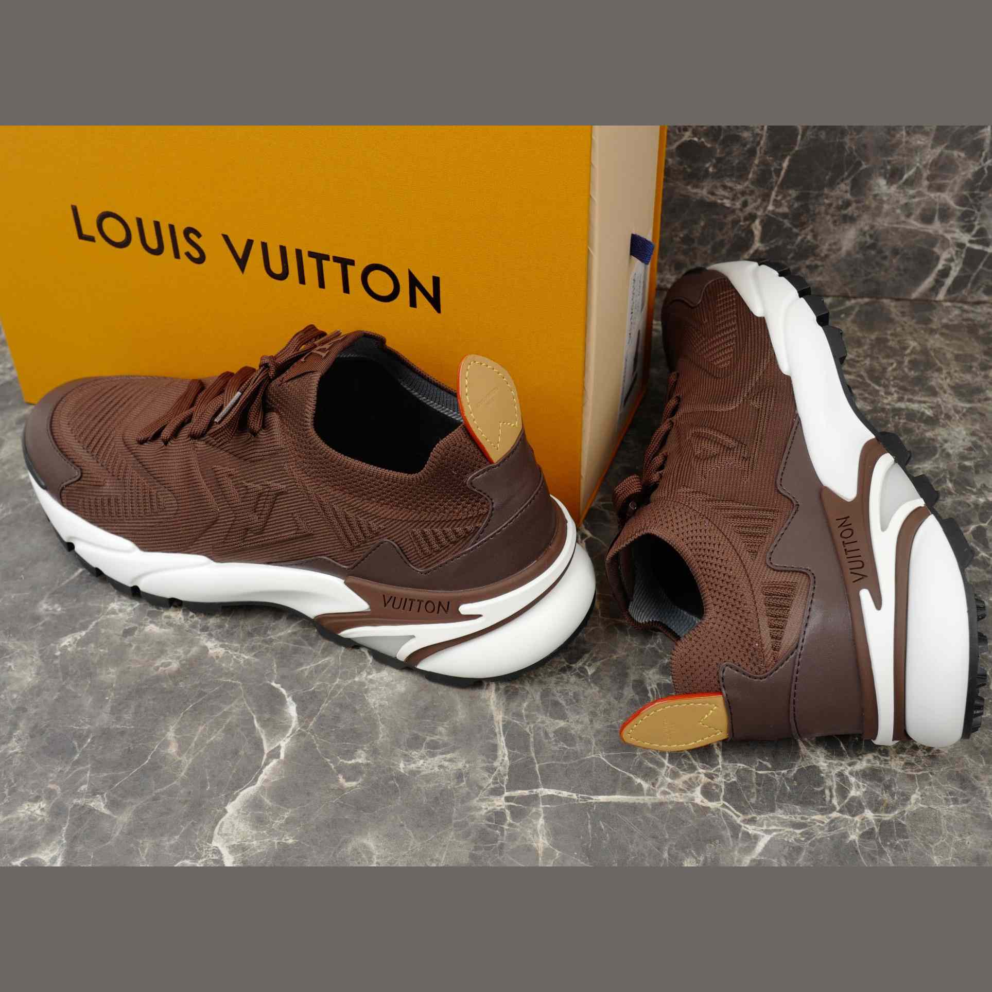 Louis Vuitton LV Runner Tatic Sneaker   1AIWVN - DopestKickz