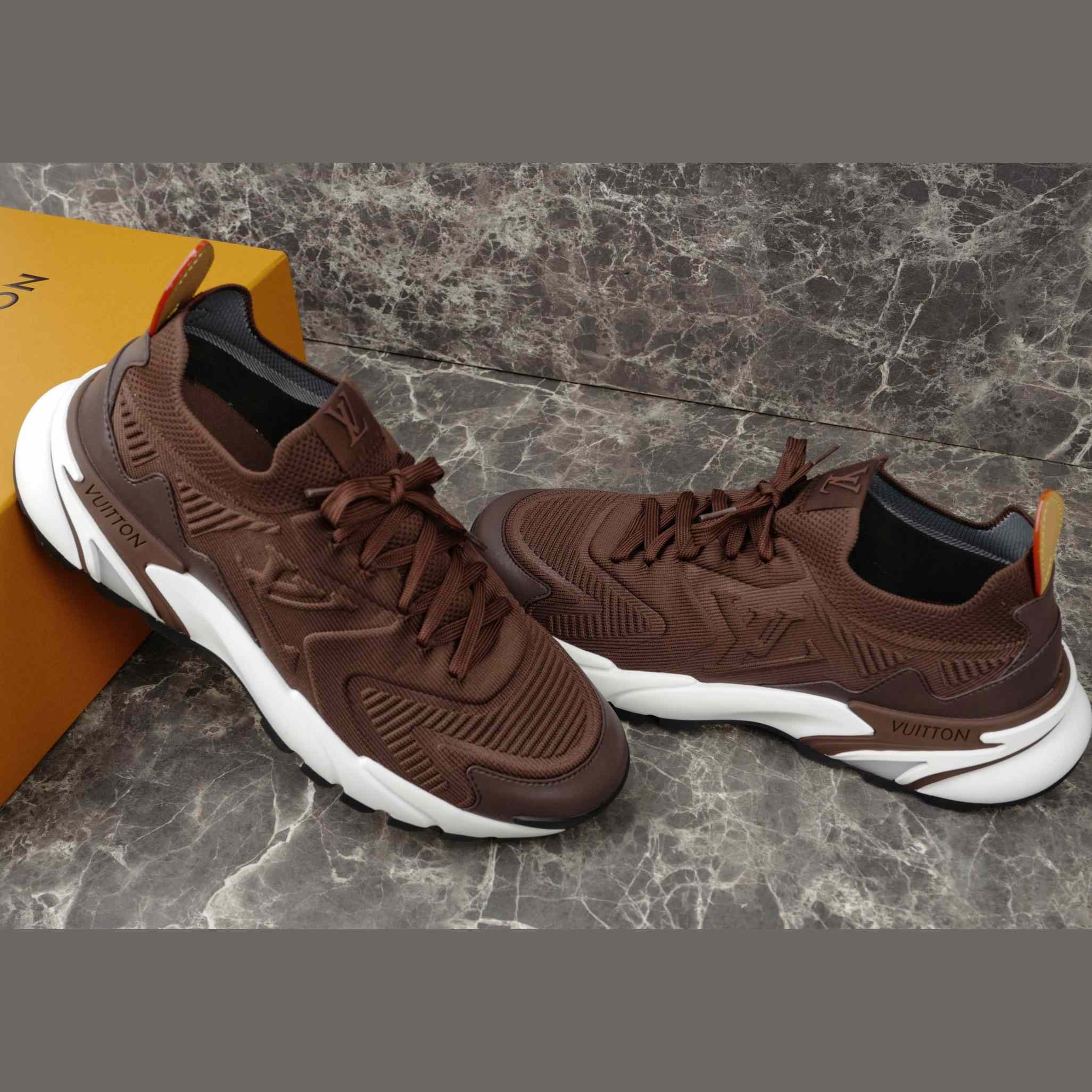 Louis Vuitton LV Runner Tatic Sneaker   1AIWVN - DopestKickz