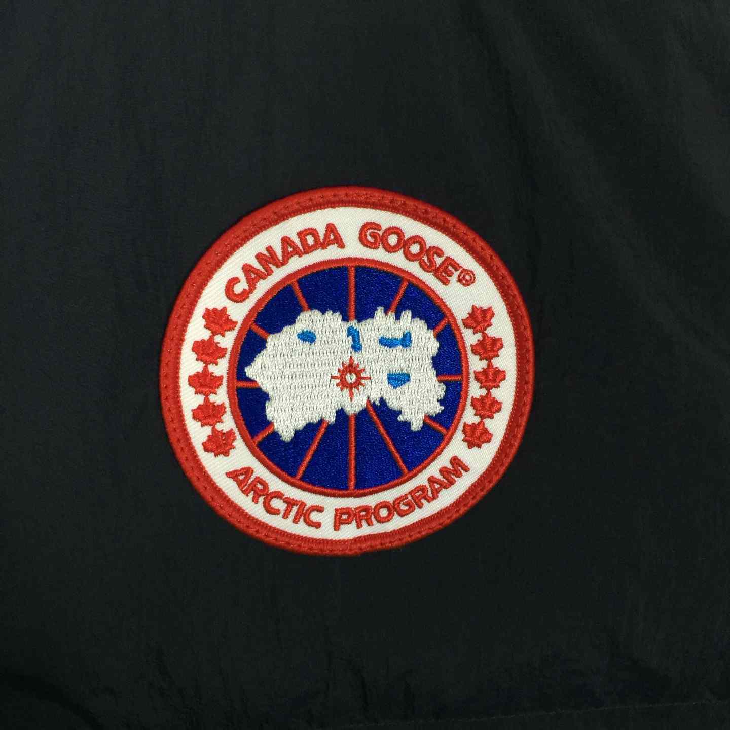 Canada Goose Lawrence Puffer Vest - DopestKickz