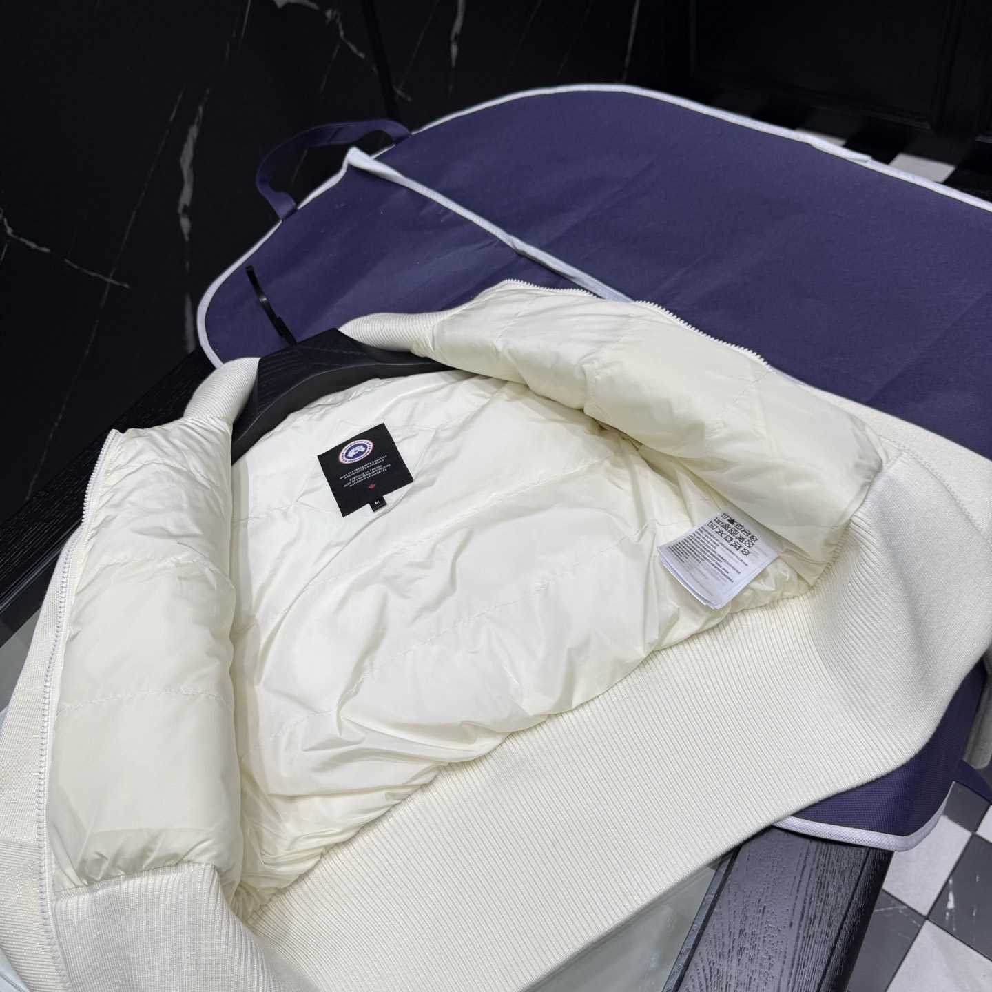 Canada Goose HyBridge® Wide Quilt Knit Jacket - DopestKickz