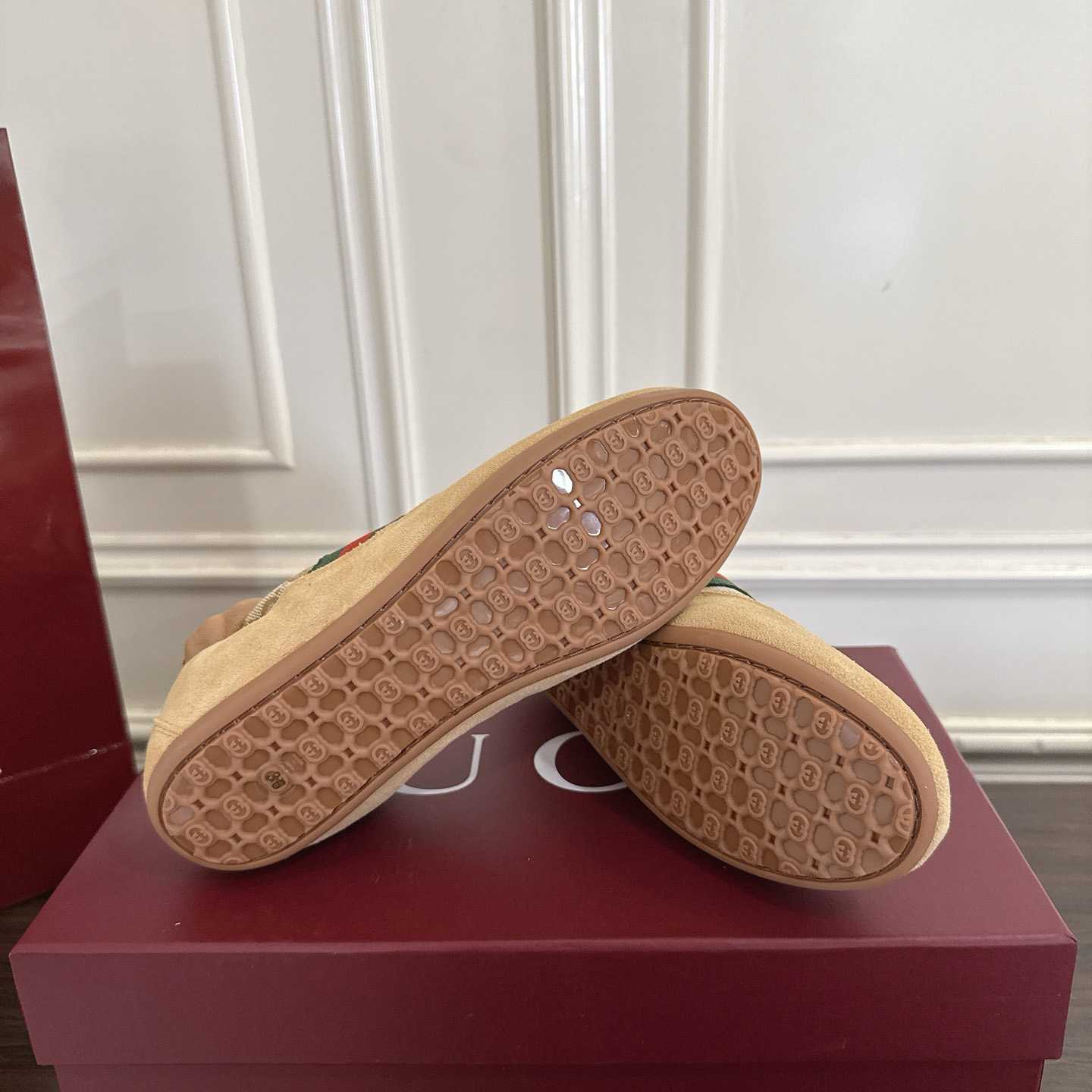 Gucci Women's Gucci Shift Sneaker - DopestKickz