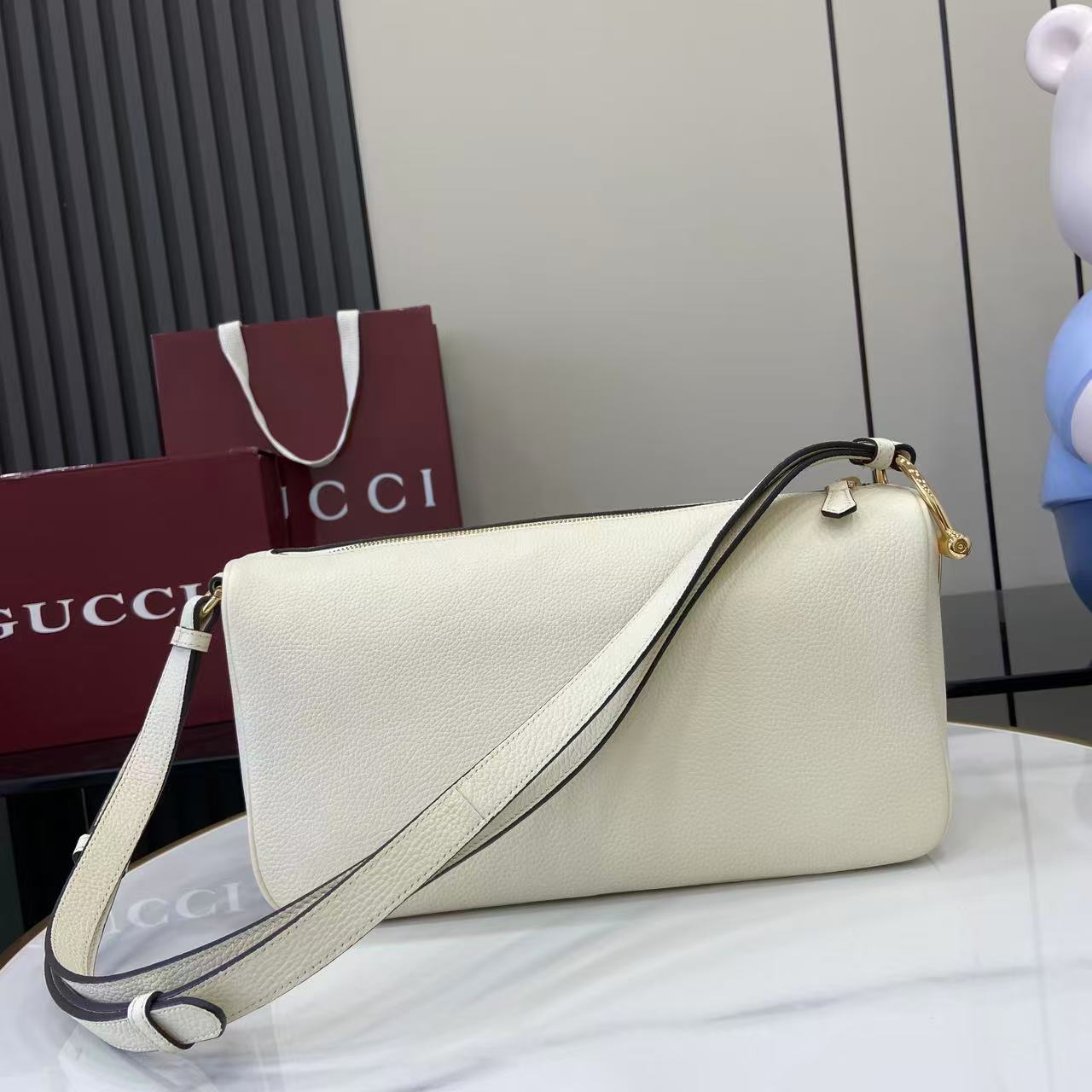 Gucci Half Horsebit Medium Shoulder Bag - DopestKickz