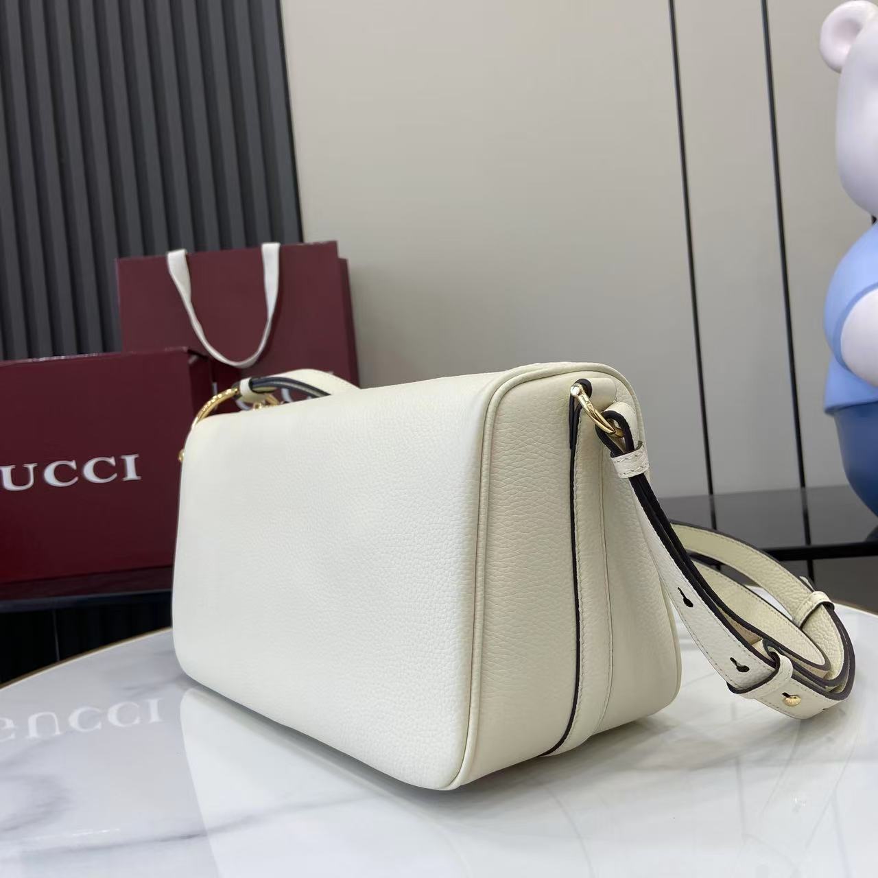 Gucci Half Horsebit Medium Shoulder Bag - DopestKickz