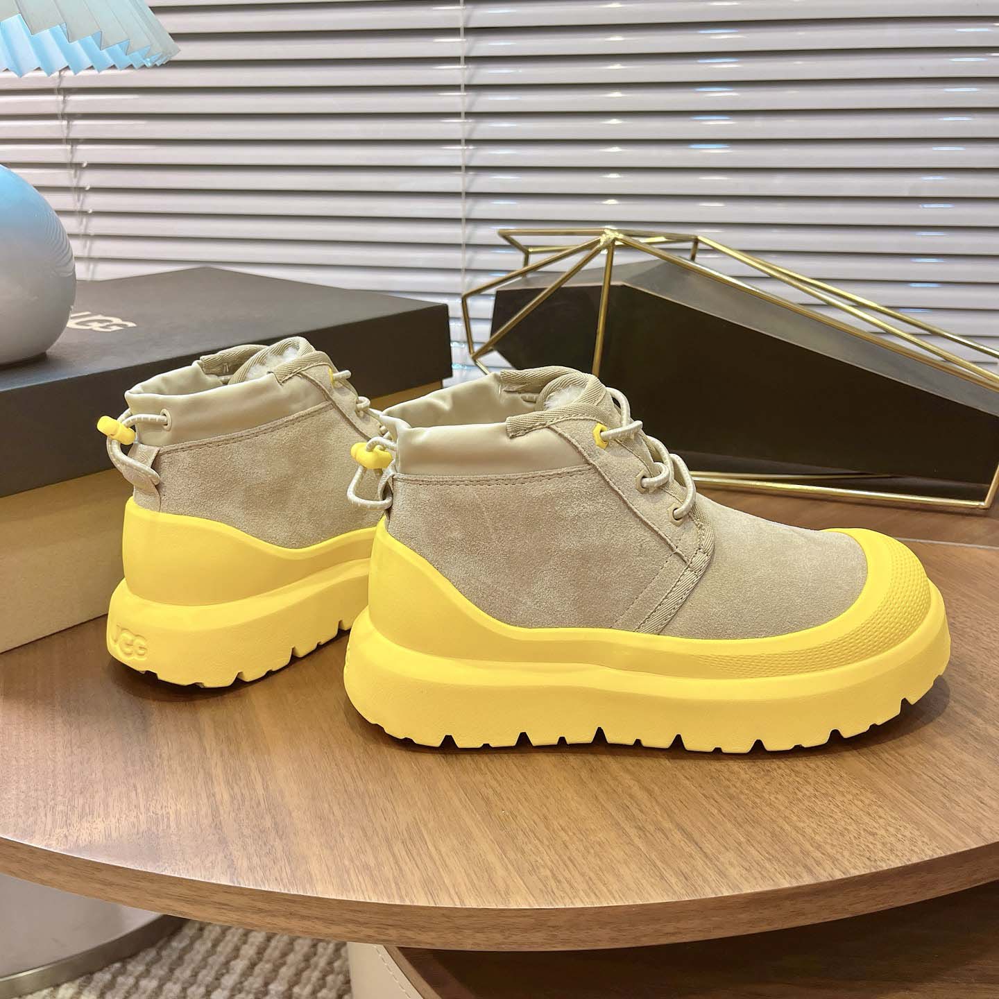 UGG Neumel Weather Hybrid Chukka - DopestKickz