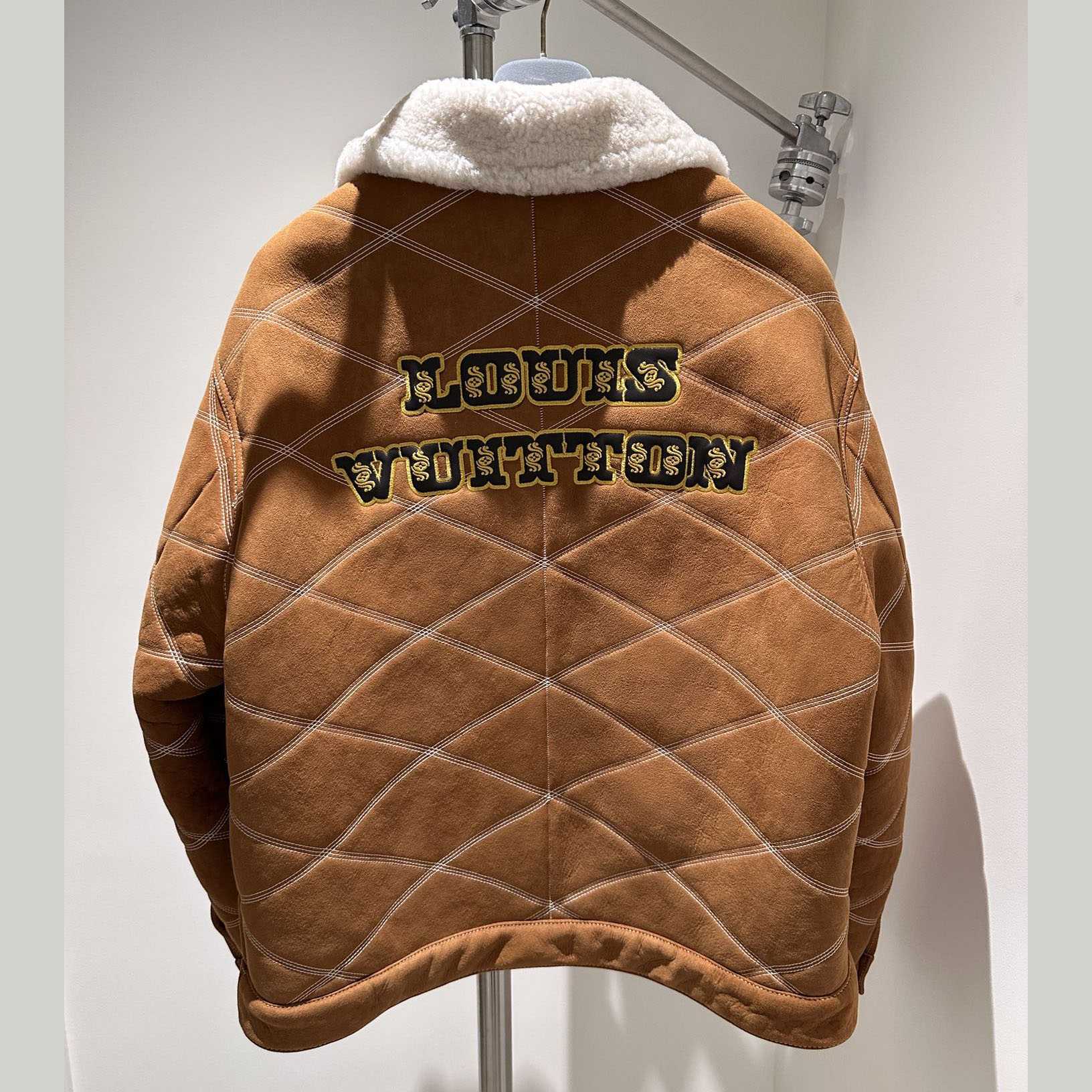 Louis Vuitton Embroidered Shearling Workwear Blouson   1AFXIP - DopestKickz