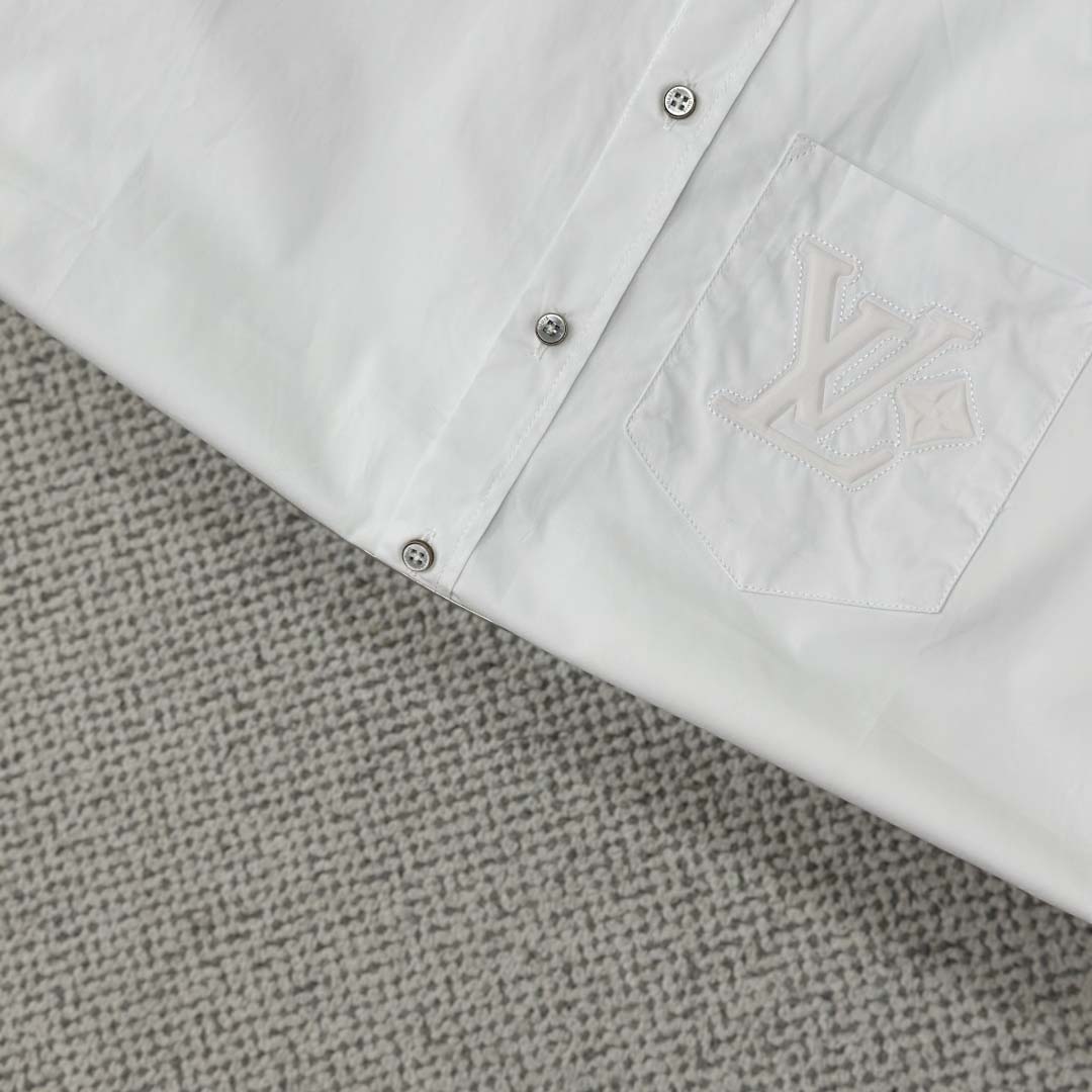Louis Vuitton Embossed Signature Long-Sleeved Cotton Shirt   1AHVY7 - DopestKickz