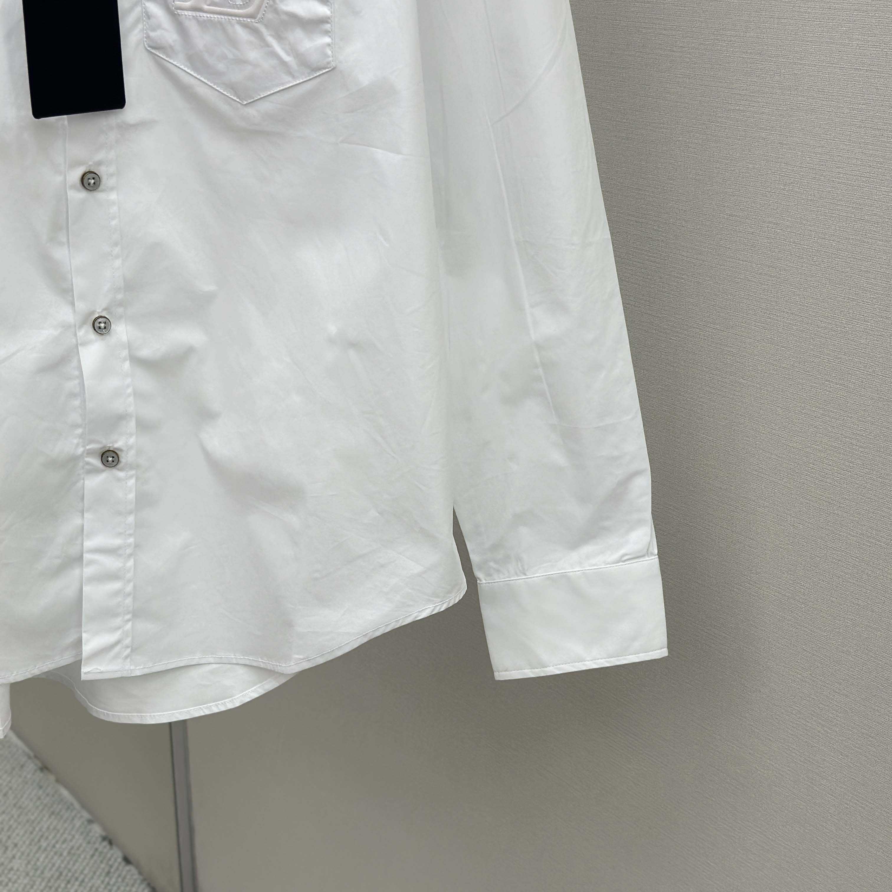 Louis Vuitton Embossed Signature Long-Sleeved Cotton Shirt   1AHVY7 - DopestKickz