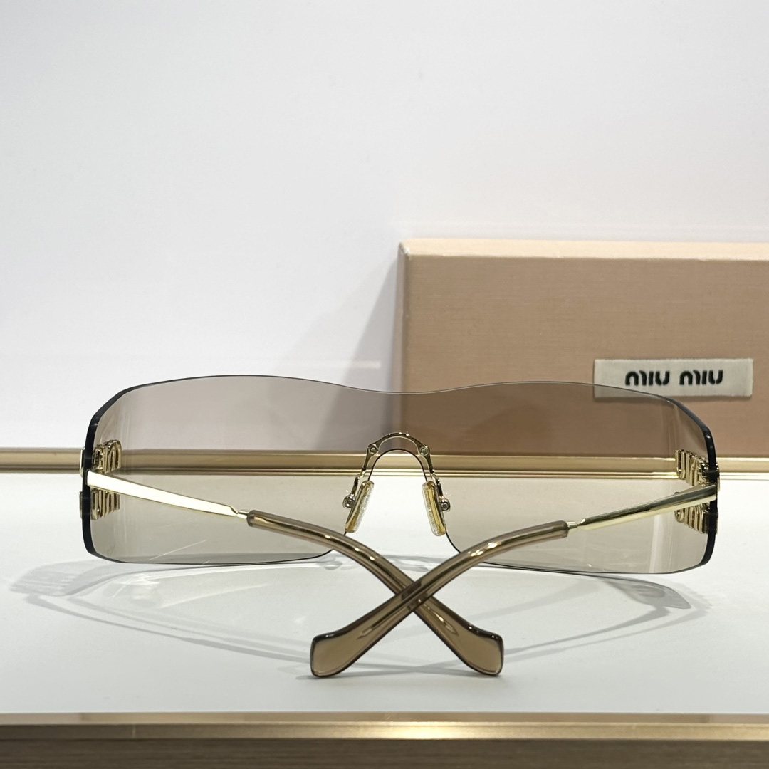 Miu Miu OMU B53S Sunglasses - DopestKickz