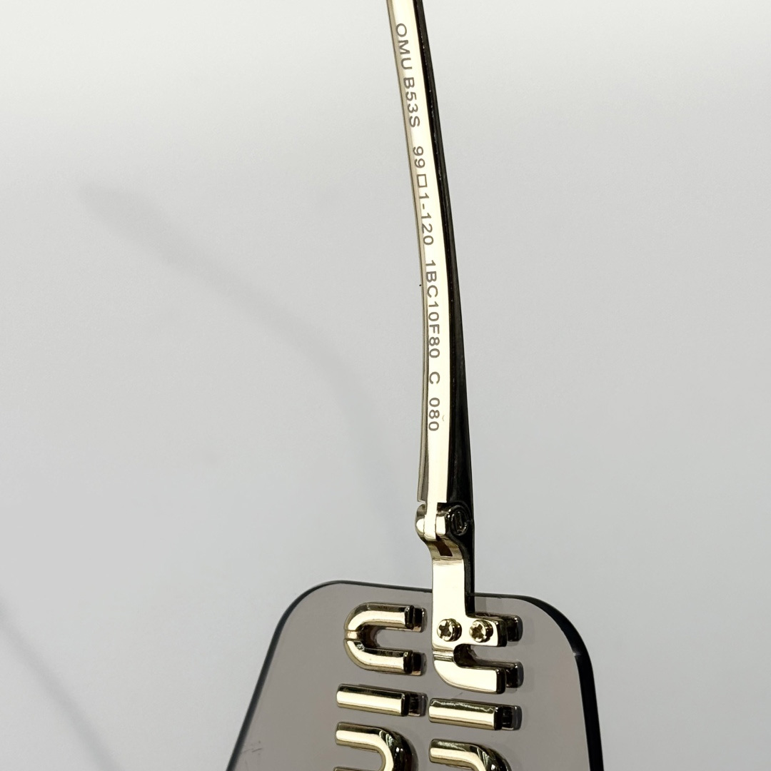 Miu Miu OMU B53S Sunglasses - DopestKickz