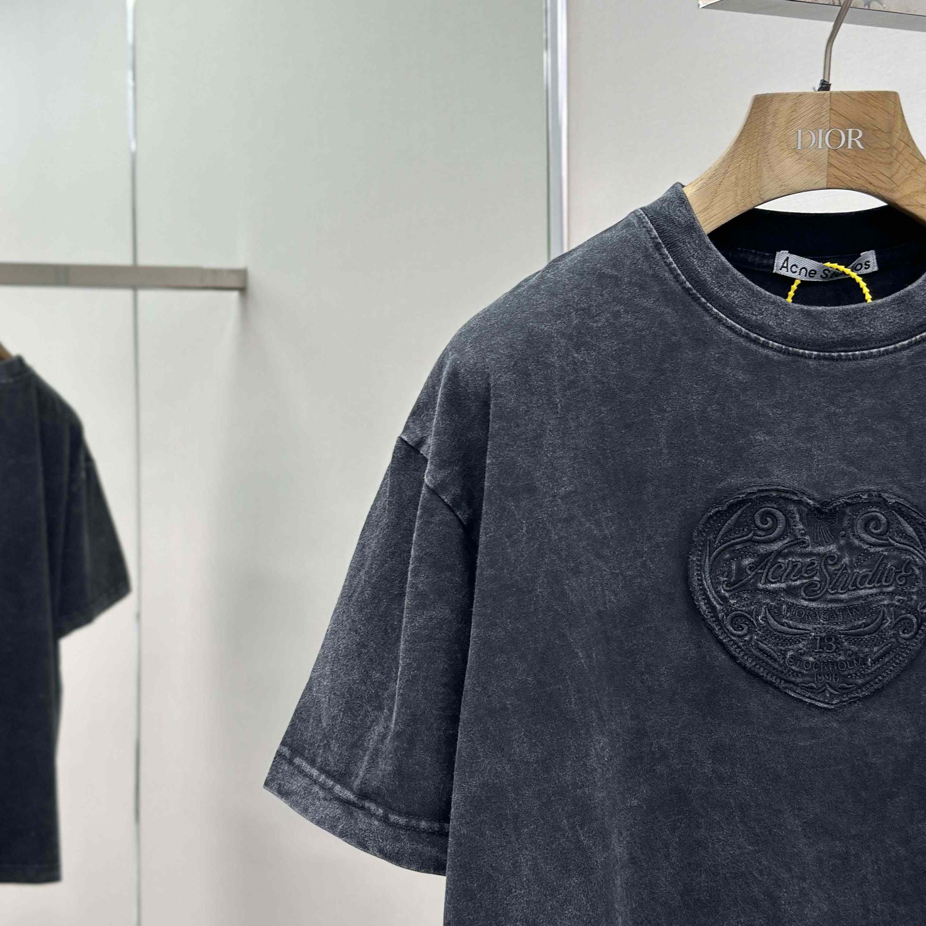 Acne Studios Logo T-shirt - Faded black - DopestKickz