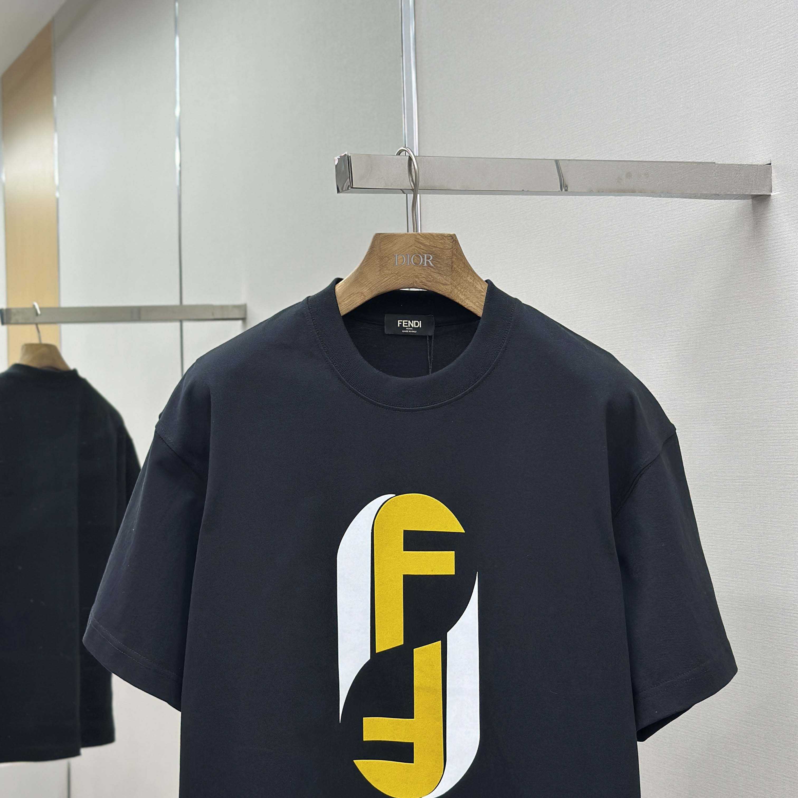 Fendi Cotton T-shirt - DopestKickz