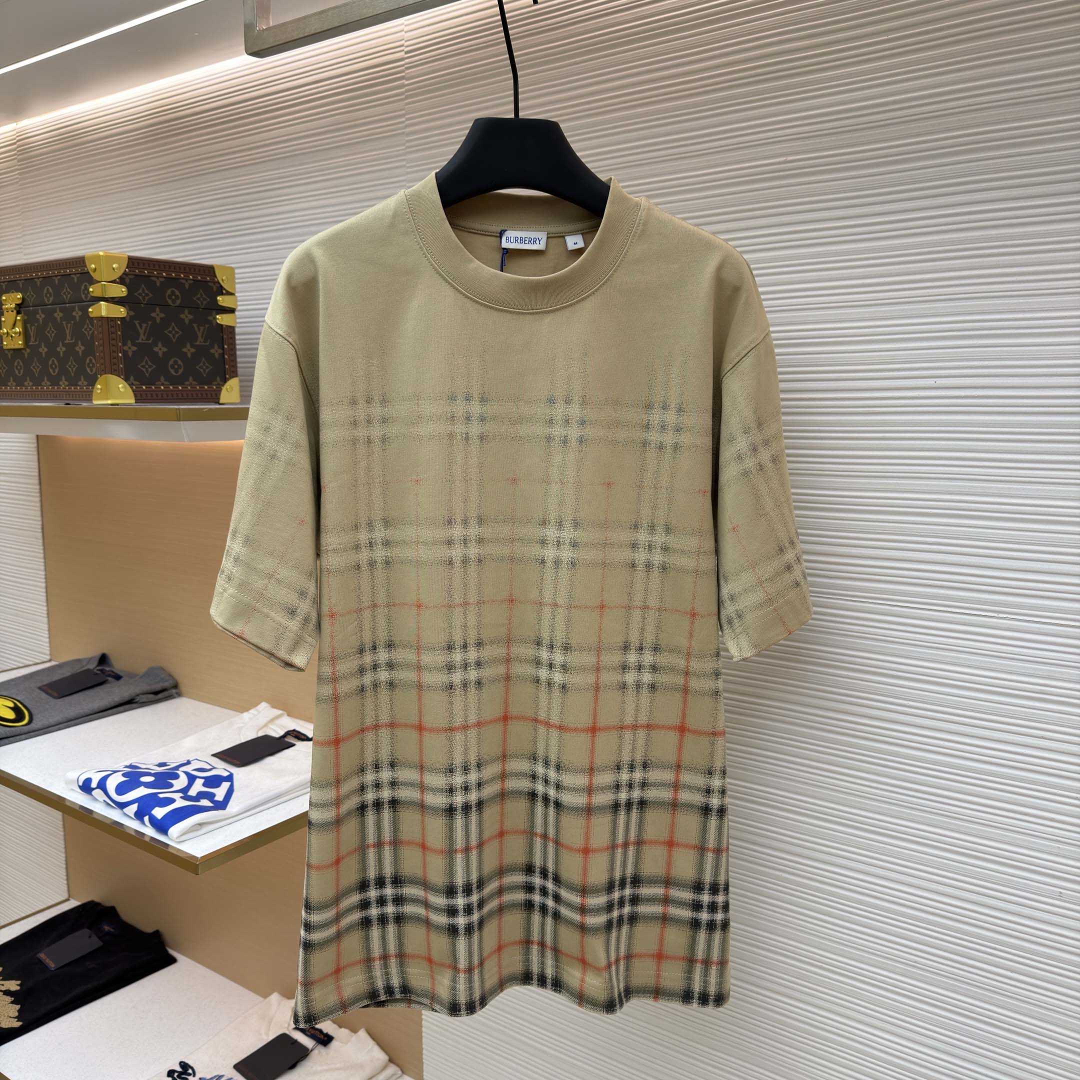 Burberry Gradient Check Cotton T-shirt - DopestKickz