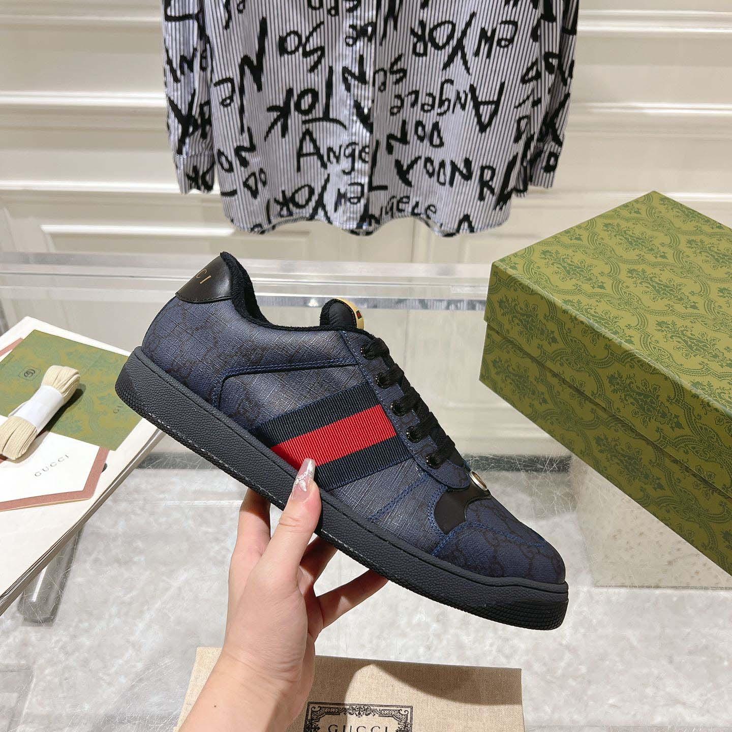 Gucci Screener 'GG Supreme - Dark Blue Red' - DopestKickz