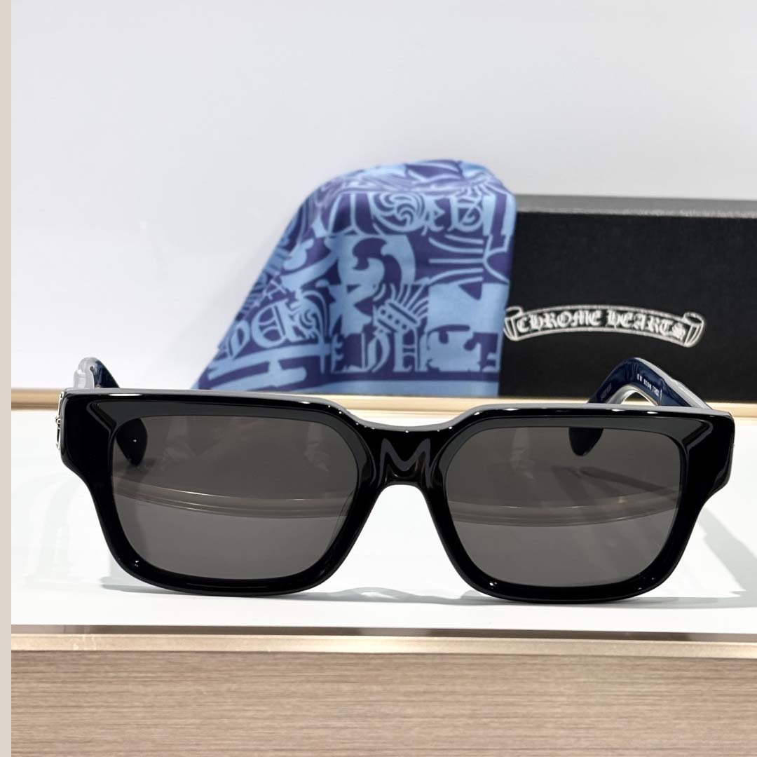 Chrome Hearts 2 THICK Glasses - DopestKickz