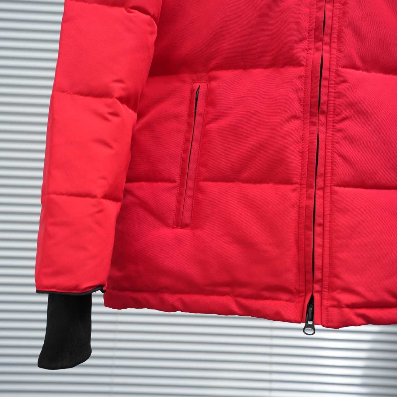 Canada Goose Chelsea Parka - DopestKickz