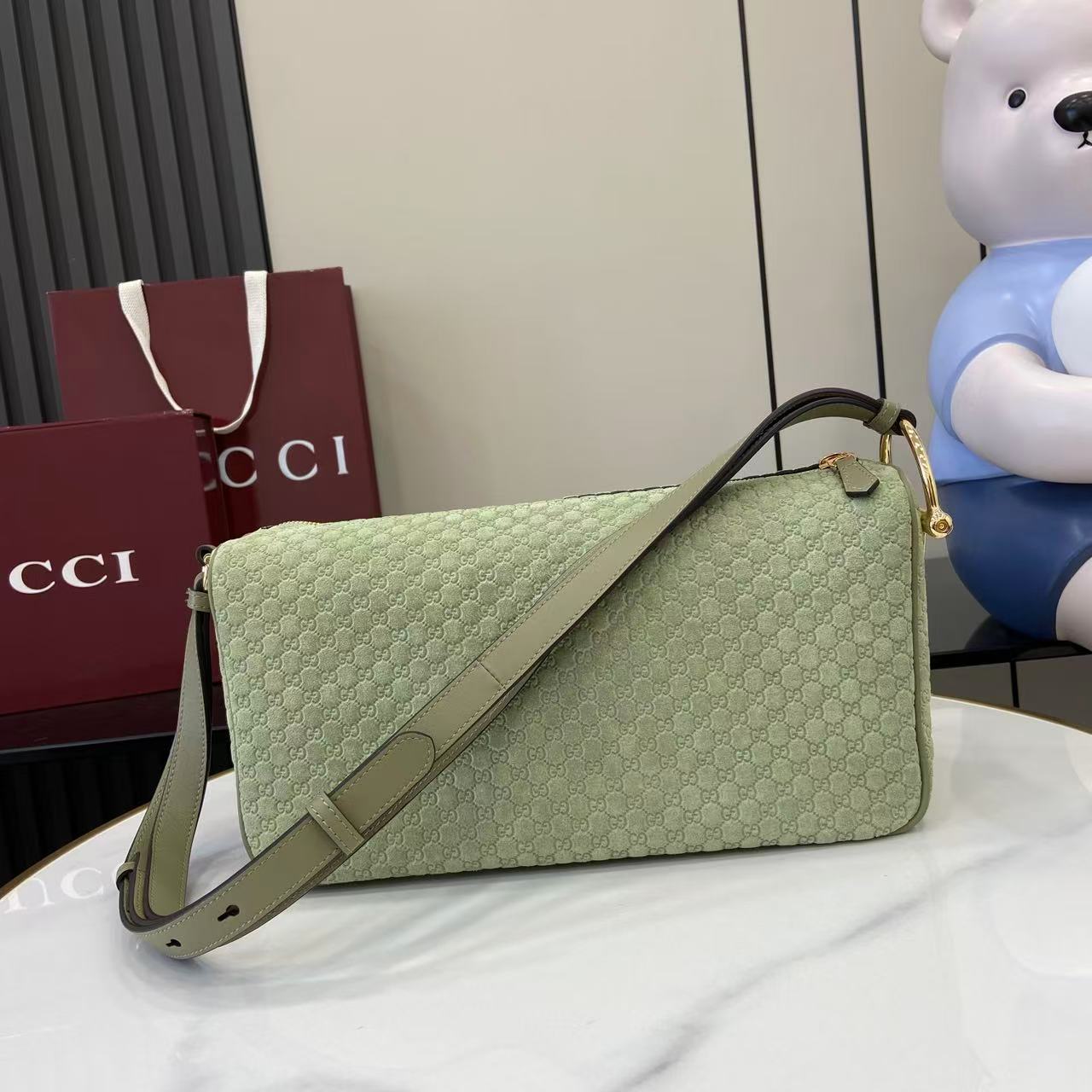 Gucci Half Horsebit Medium Shoulder Bag - DopestKickz