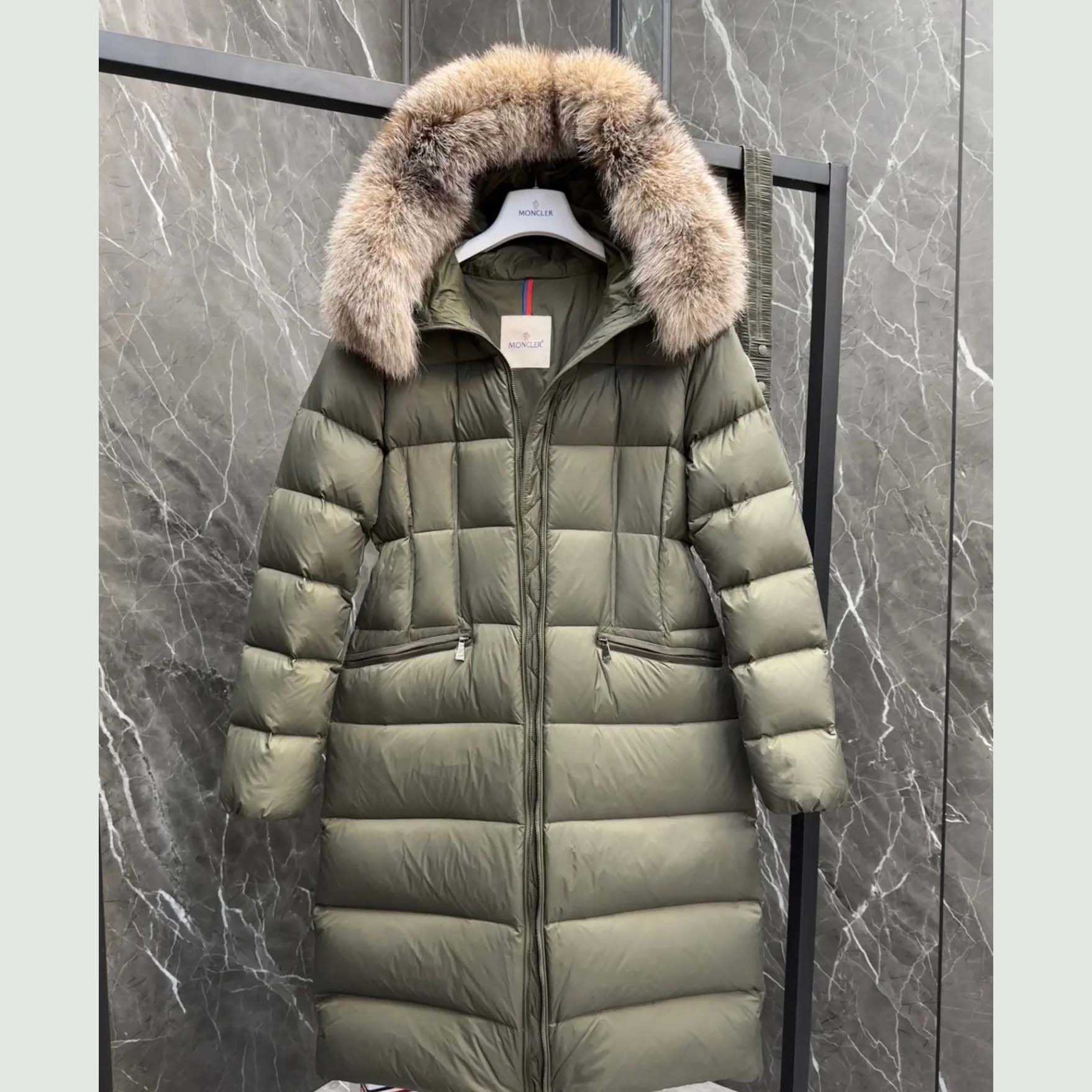 Moncler Boedic Down Jacket With A Detachable Shearling Trim - DopestKickz