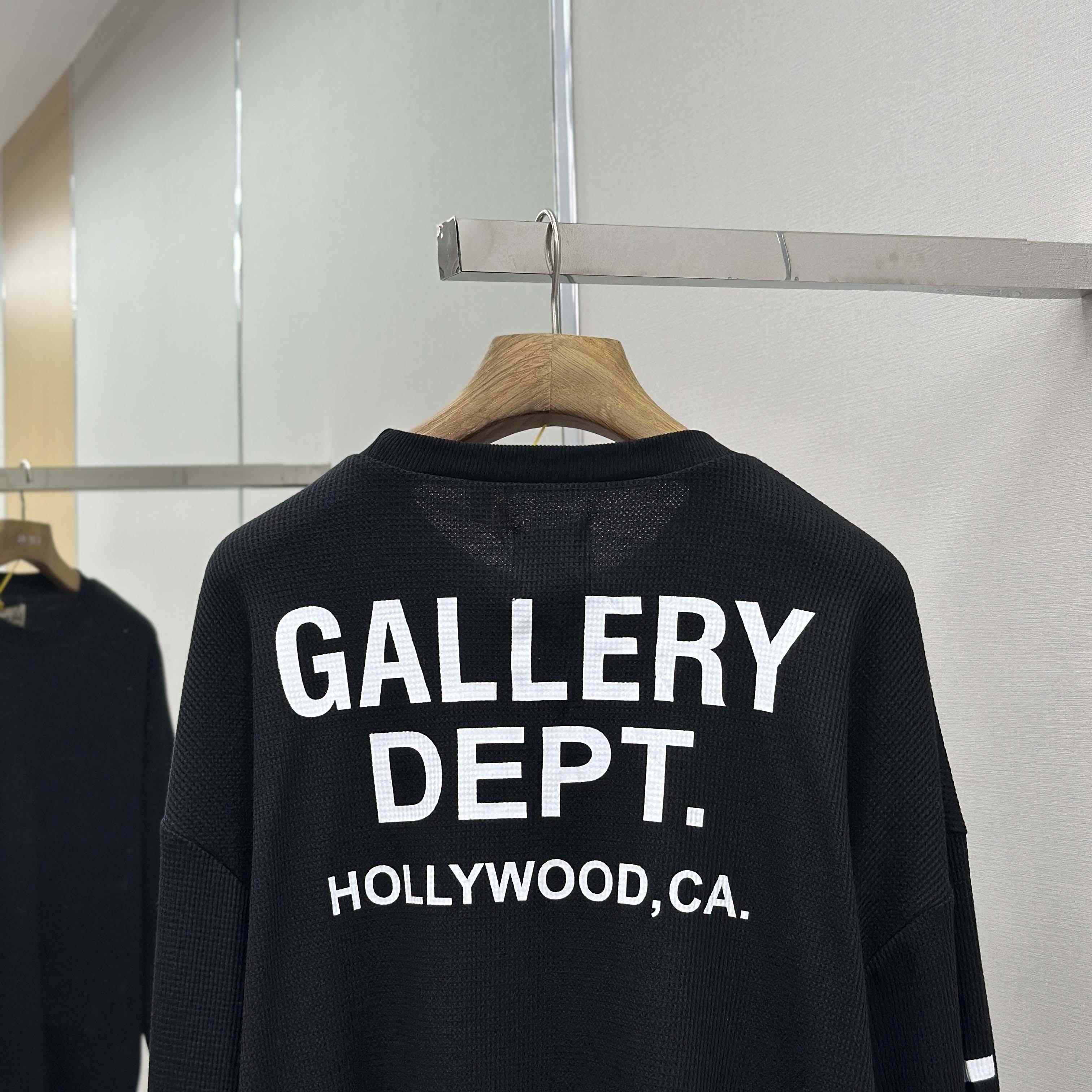 Gallery Dept.Long-sleeved - DopestKickz