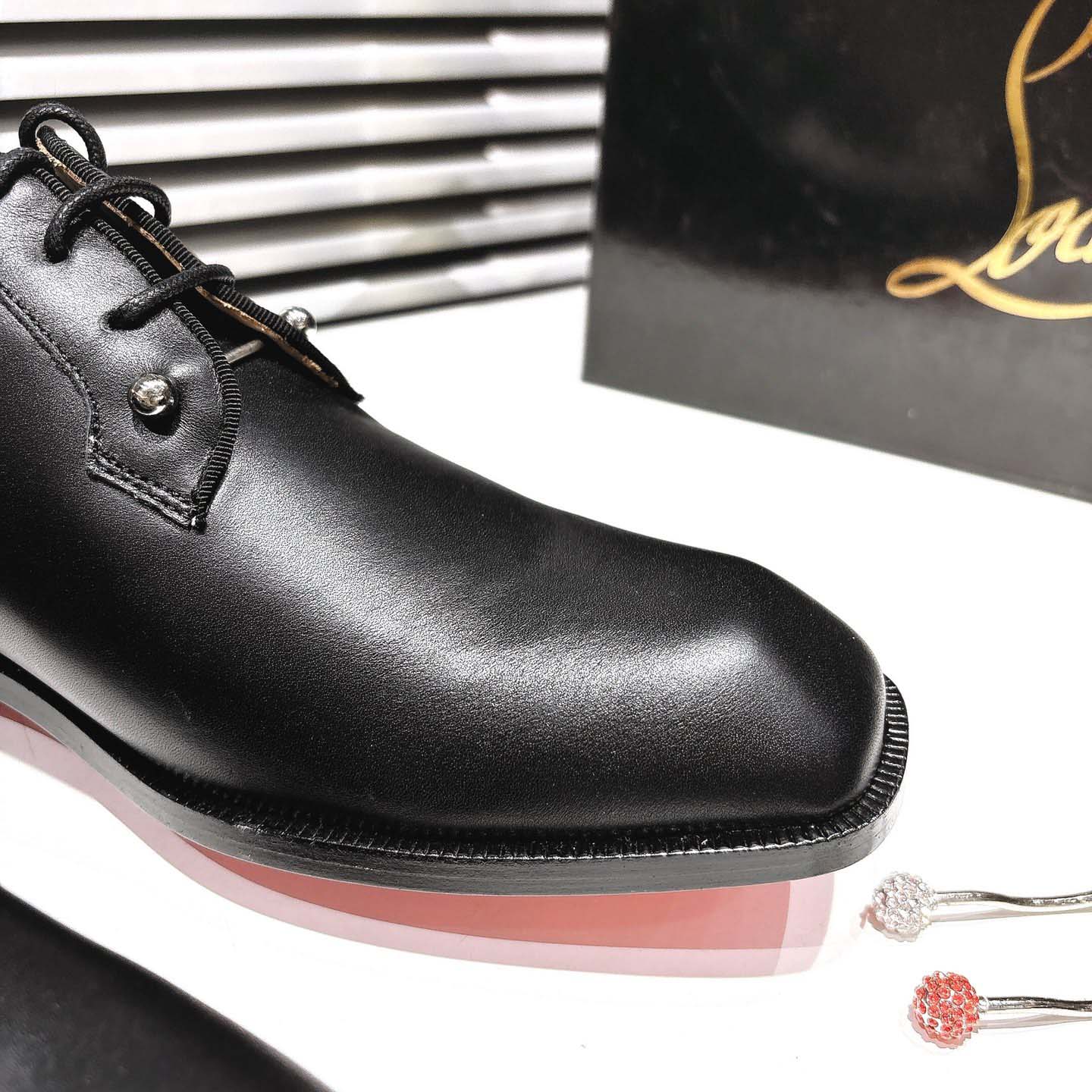 Christian Louboutin Chambeliss Derbies - Calf leather - DopestKickz