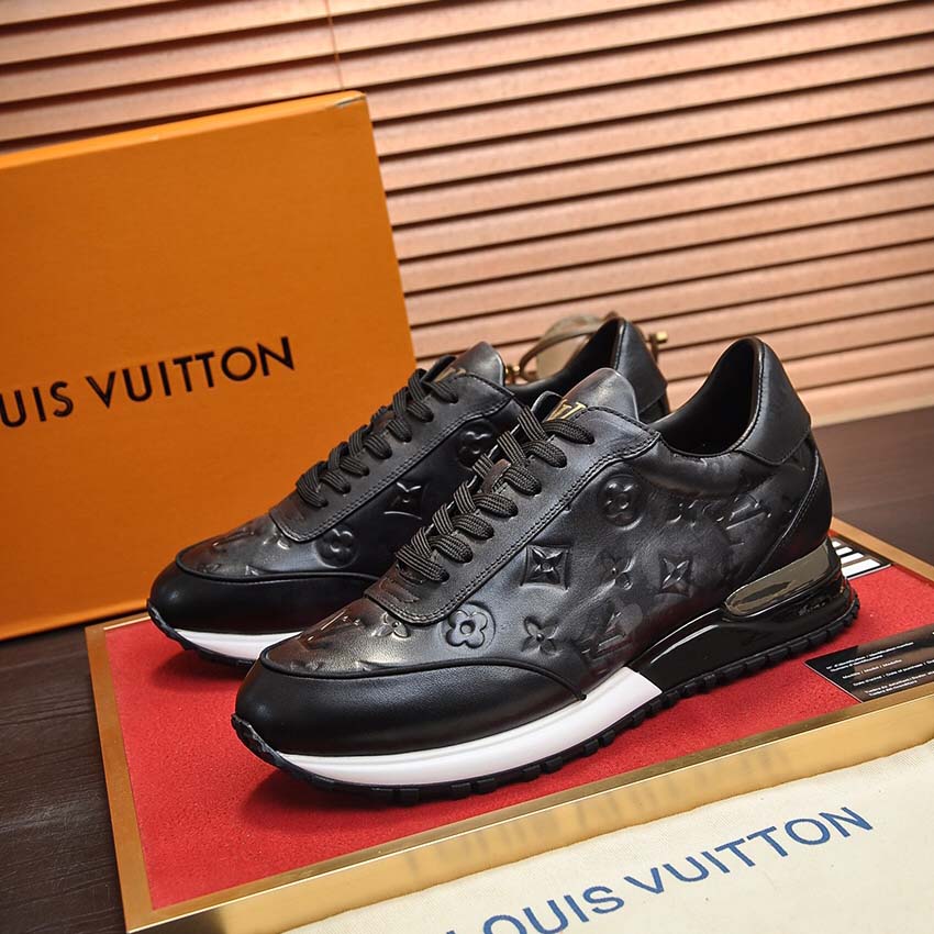 Louis Vuitton Sneaker        - DopestKickz