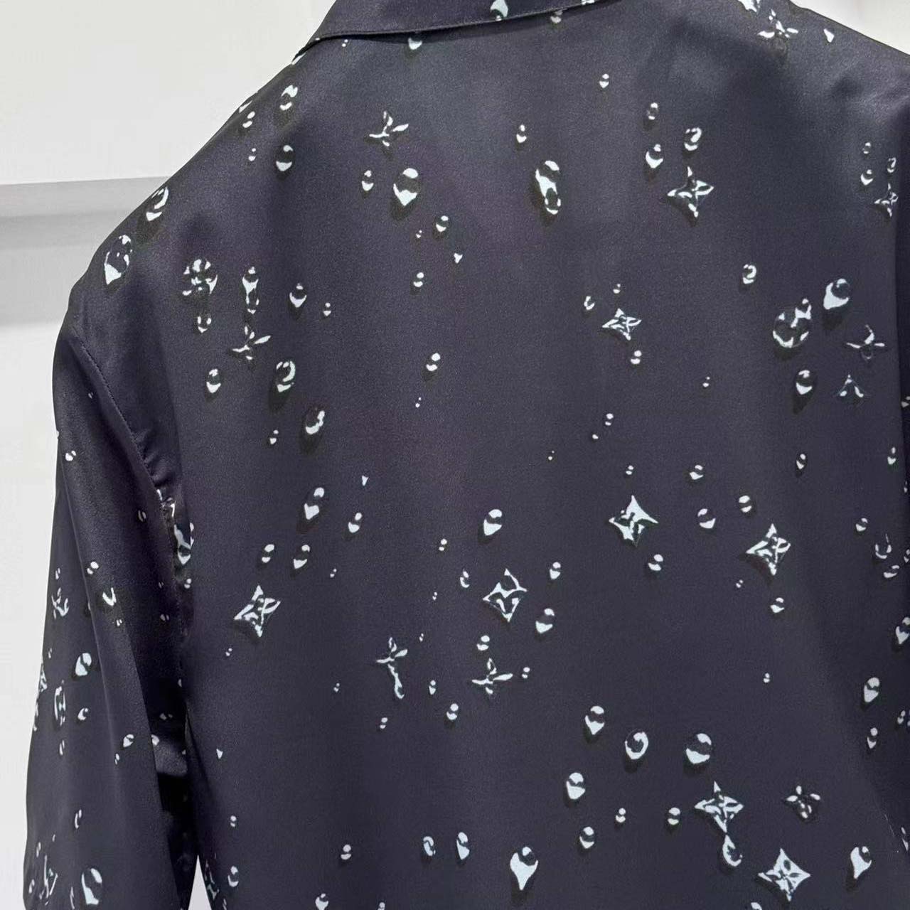 Louis Vuitton Monogram Short-Sleeved Silk Shirt - DopestKickz