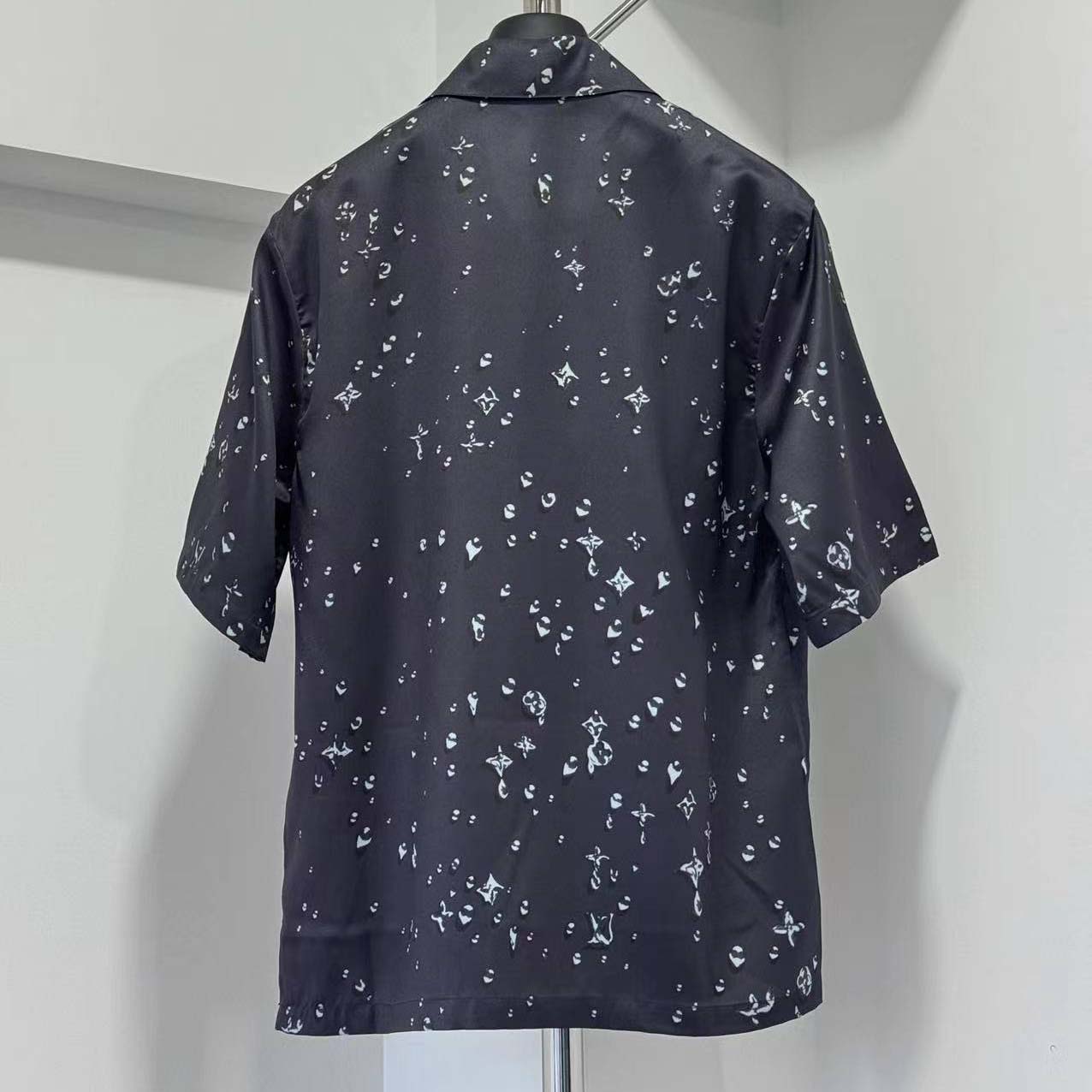 Louis Vuitton Monogram Short-Sleeved Silk Shirt - DopestKickz