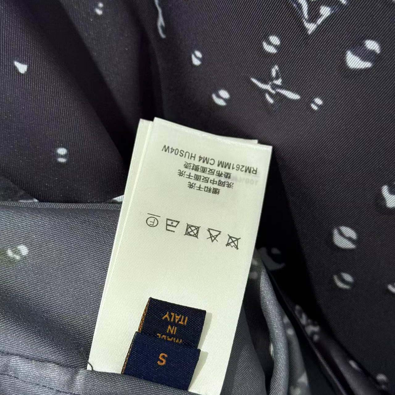 Louis Vuitton Monogram Short-Sleeved Silk Shirt - DopestKickz