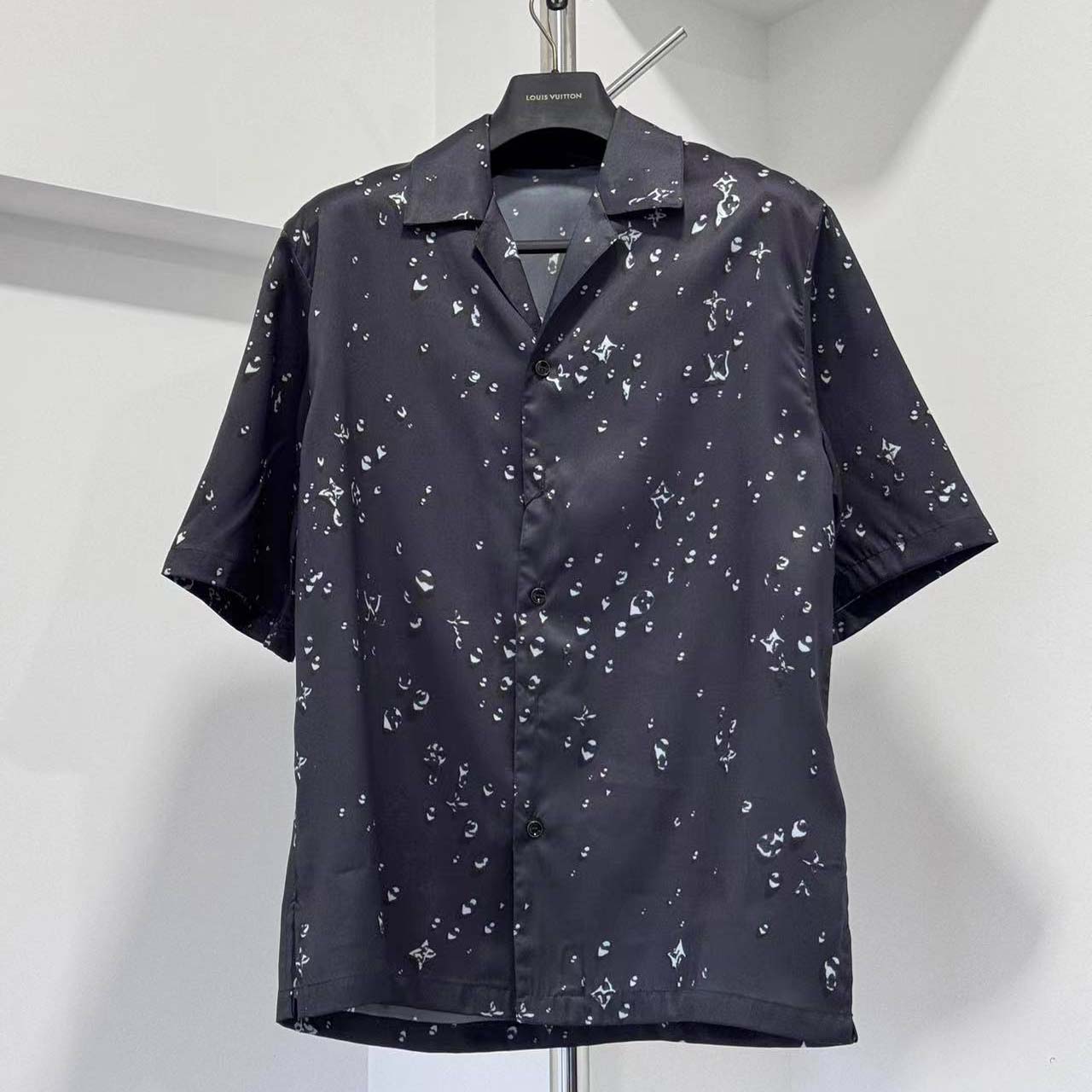 Louis Vuitton Monogram Short-Sleeved Silk Shirt - DopestKickz