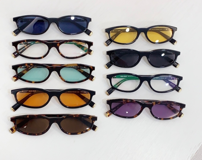 Miu Miu Sunglasses - DopestKickz