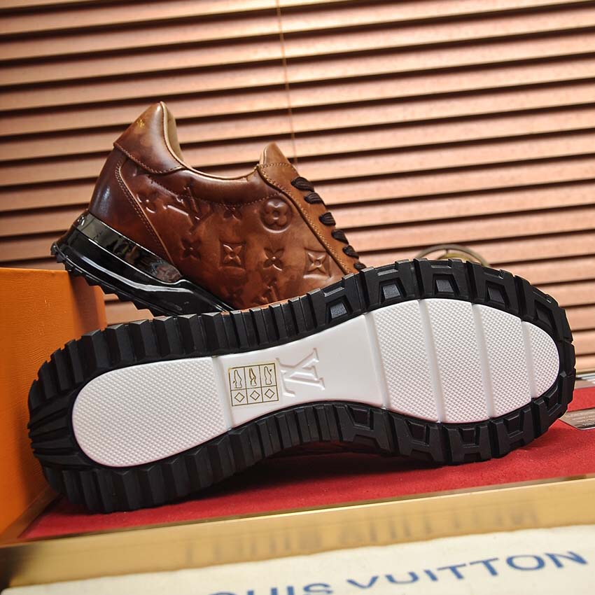 Louis Vuitton Sneaker        - DopestKickz