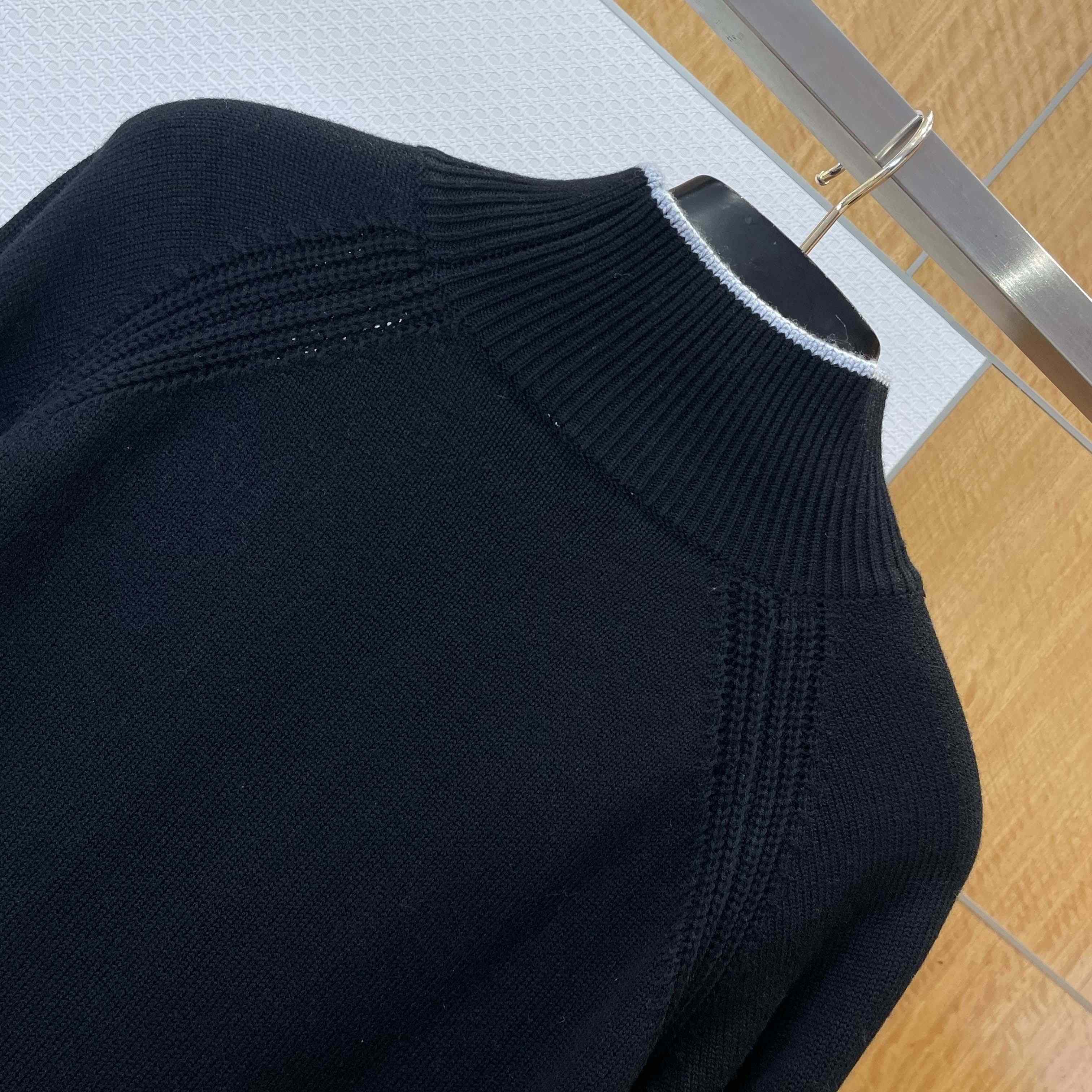 Moncler Alpaca & Wool Blend Turtleneck Sweater - DopestKickz