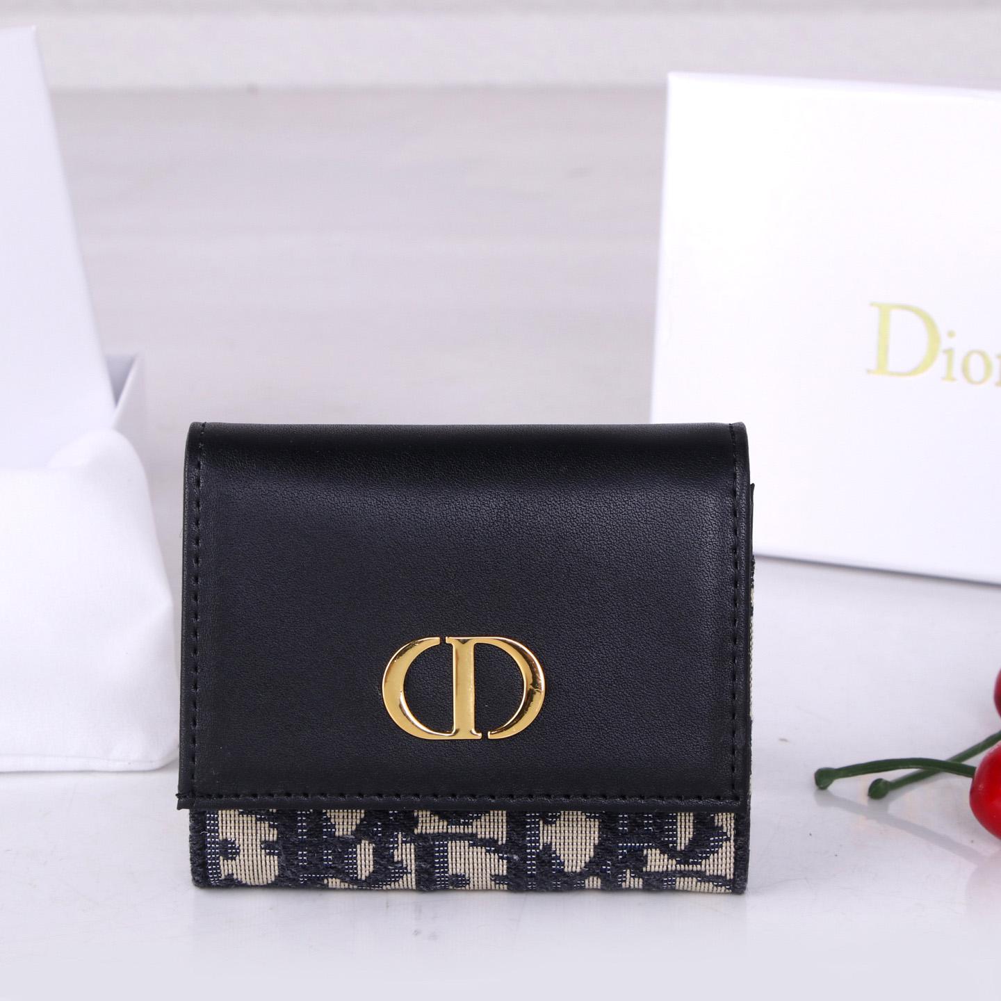 Dior Wallet   11*10*2cm - DopestKickz
